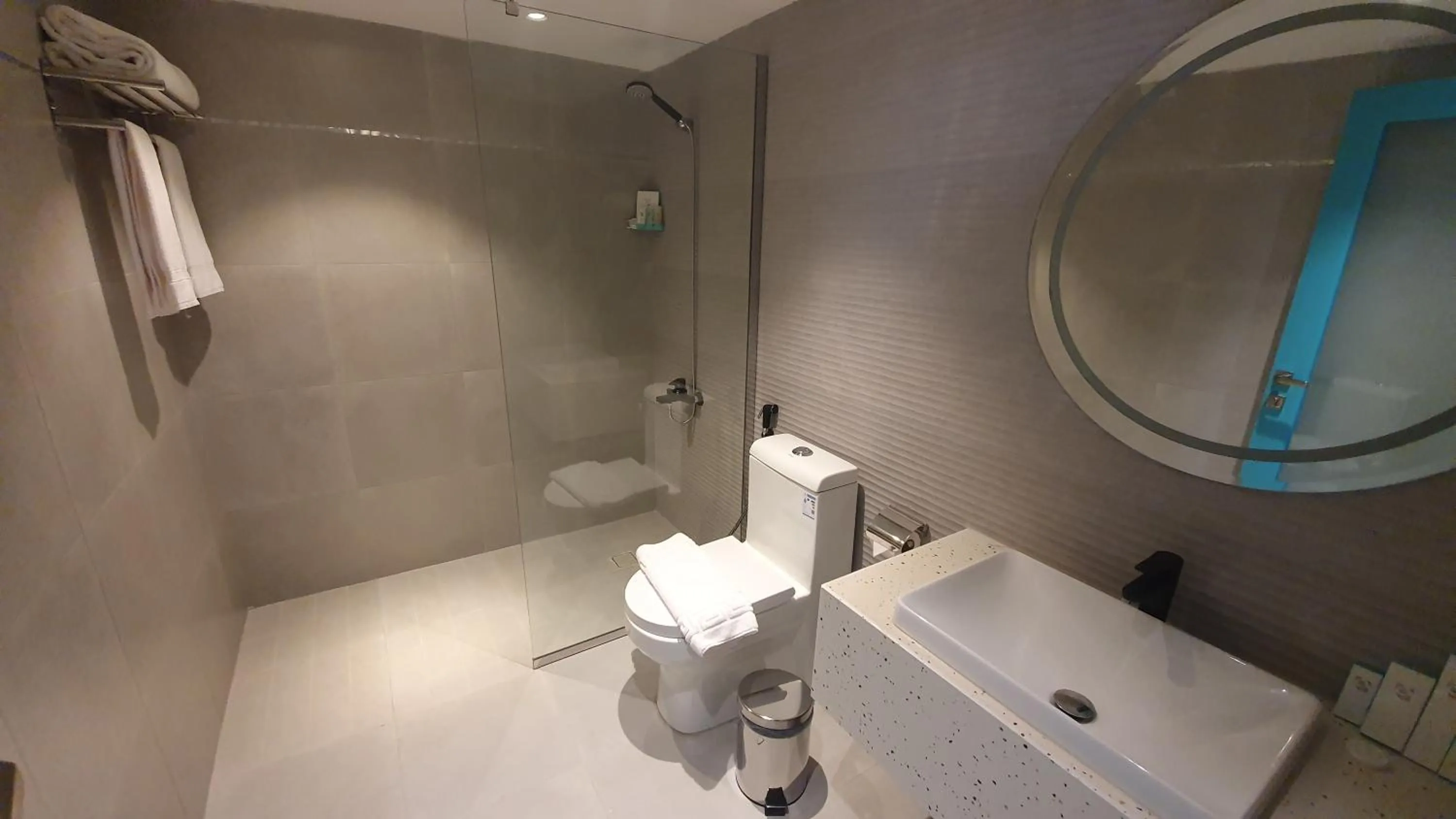 Bathroom in Al Rayyan Tower