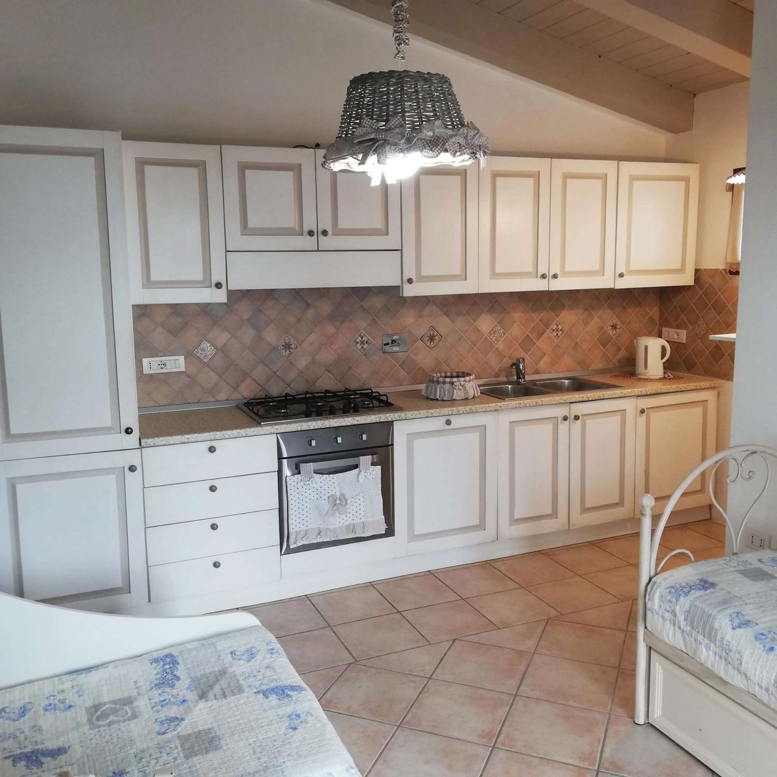 Kitchen or kitchenette in Hotel Tabby