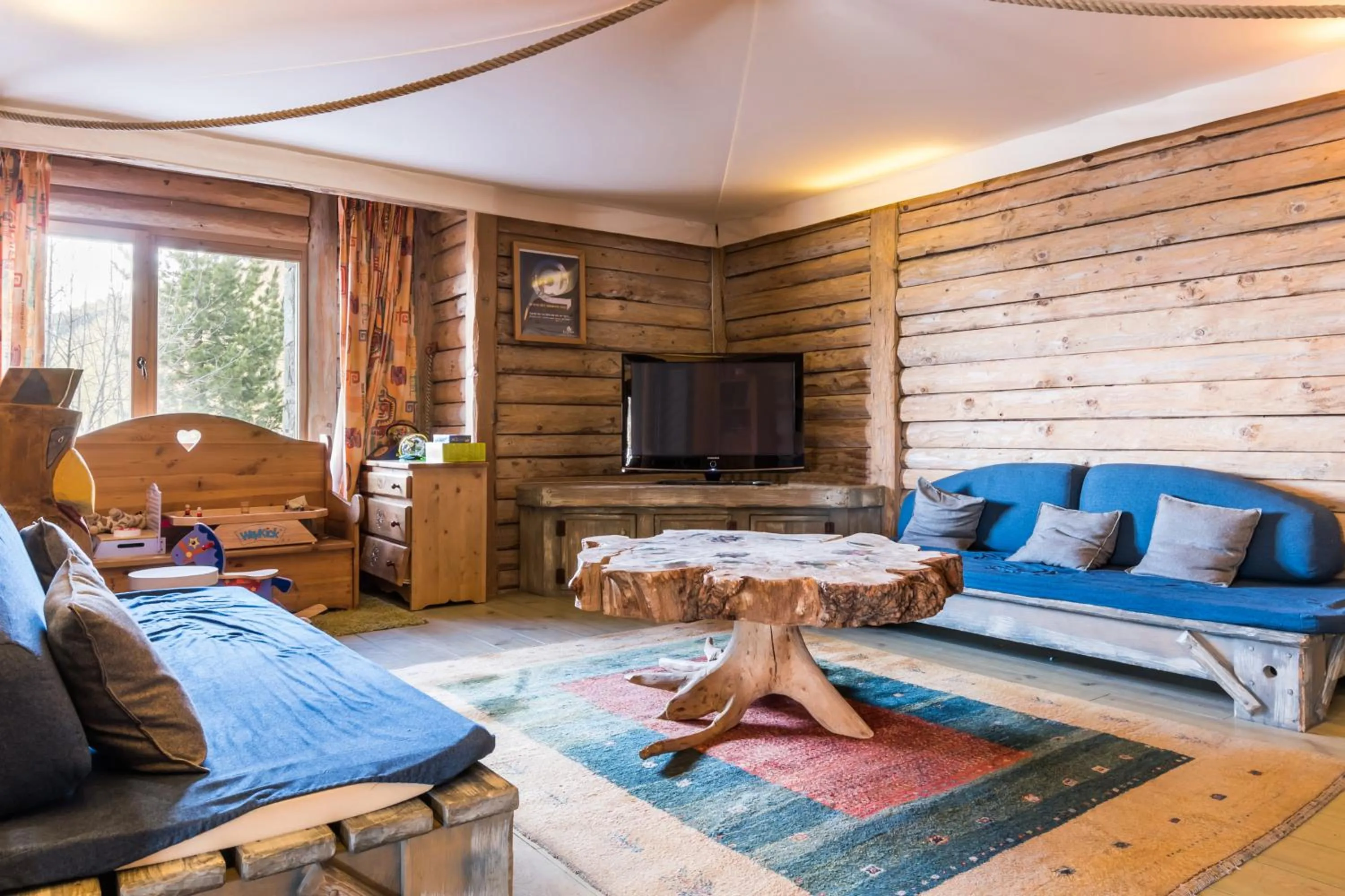 Communal lounge/ TV room in Résidence Pierre & Vacances Premium Le Roselend