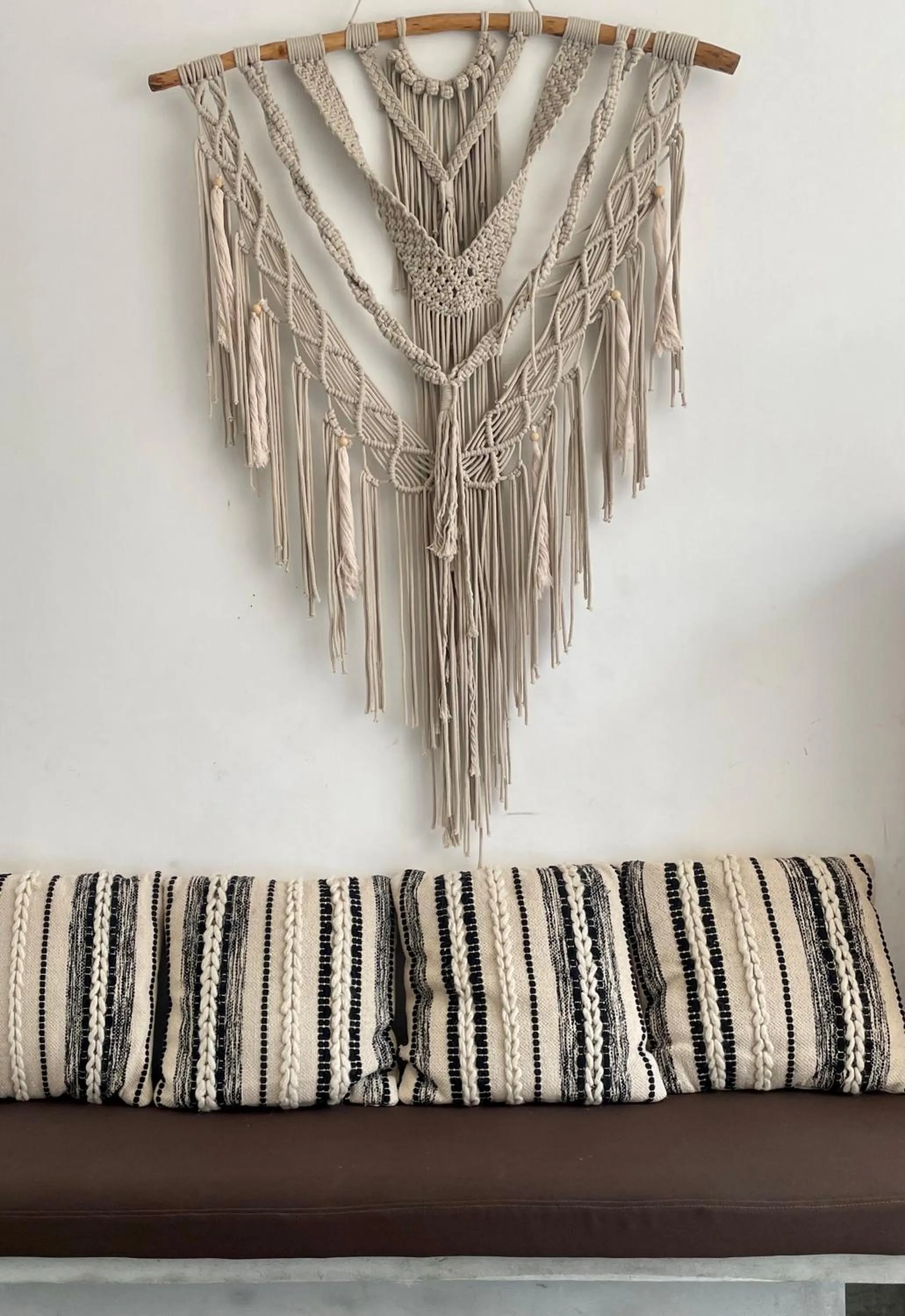 Text overlay in Johnnys Place Hotel