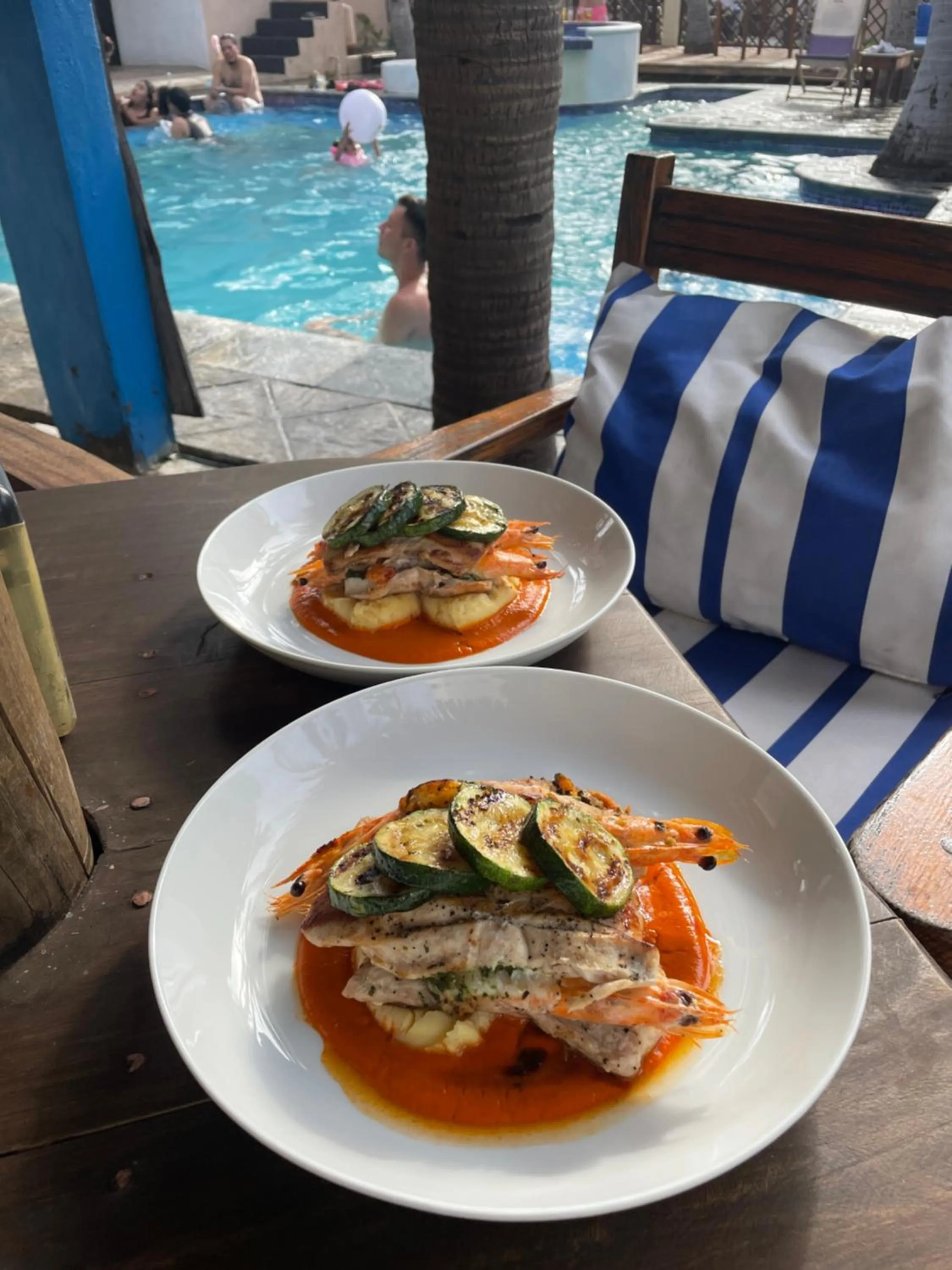 Beach in Johnnys Place Hotel