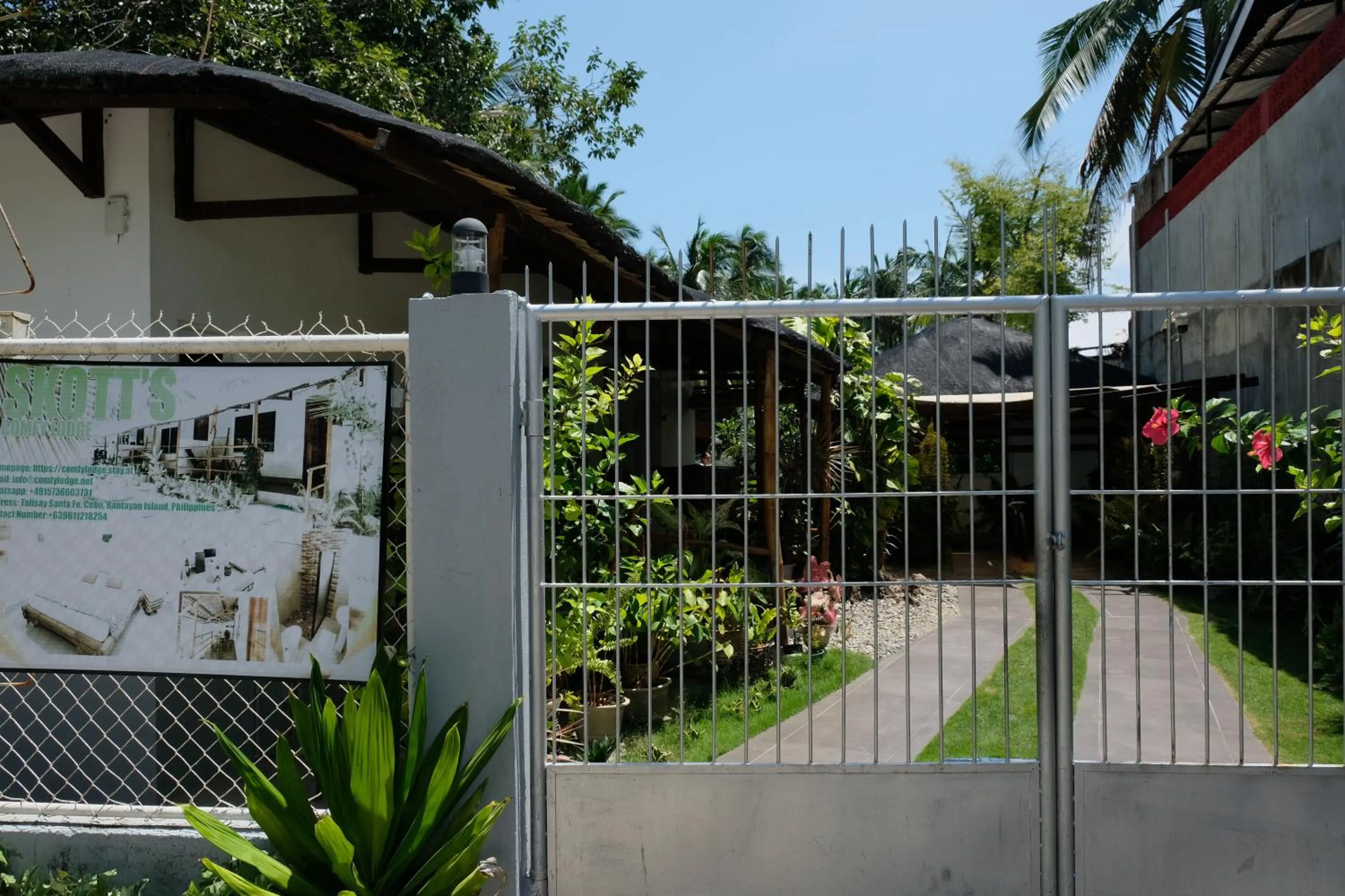 Facade/entrance in Skott's Comfy Lodge