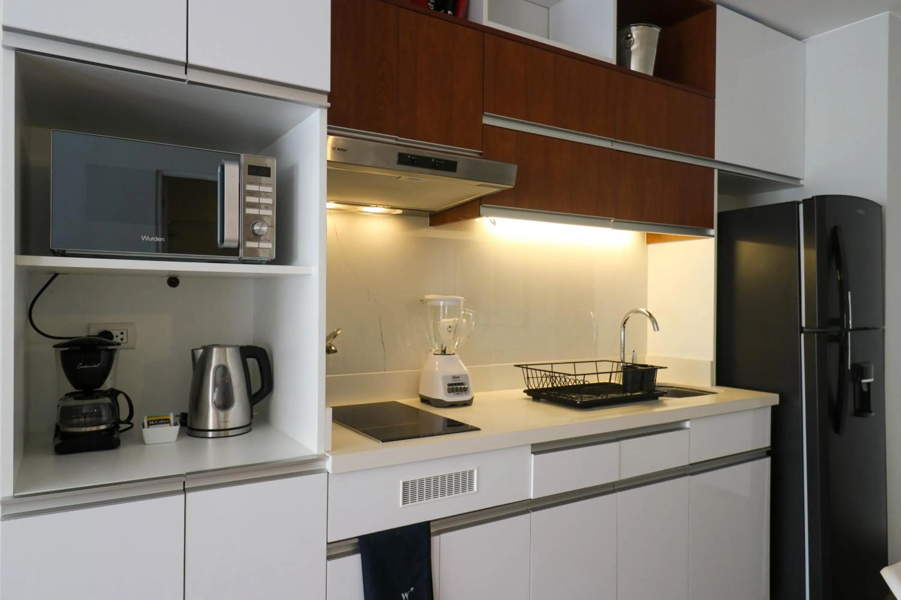 Kitchen or kitchenette in SoHo by Wynwood House