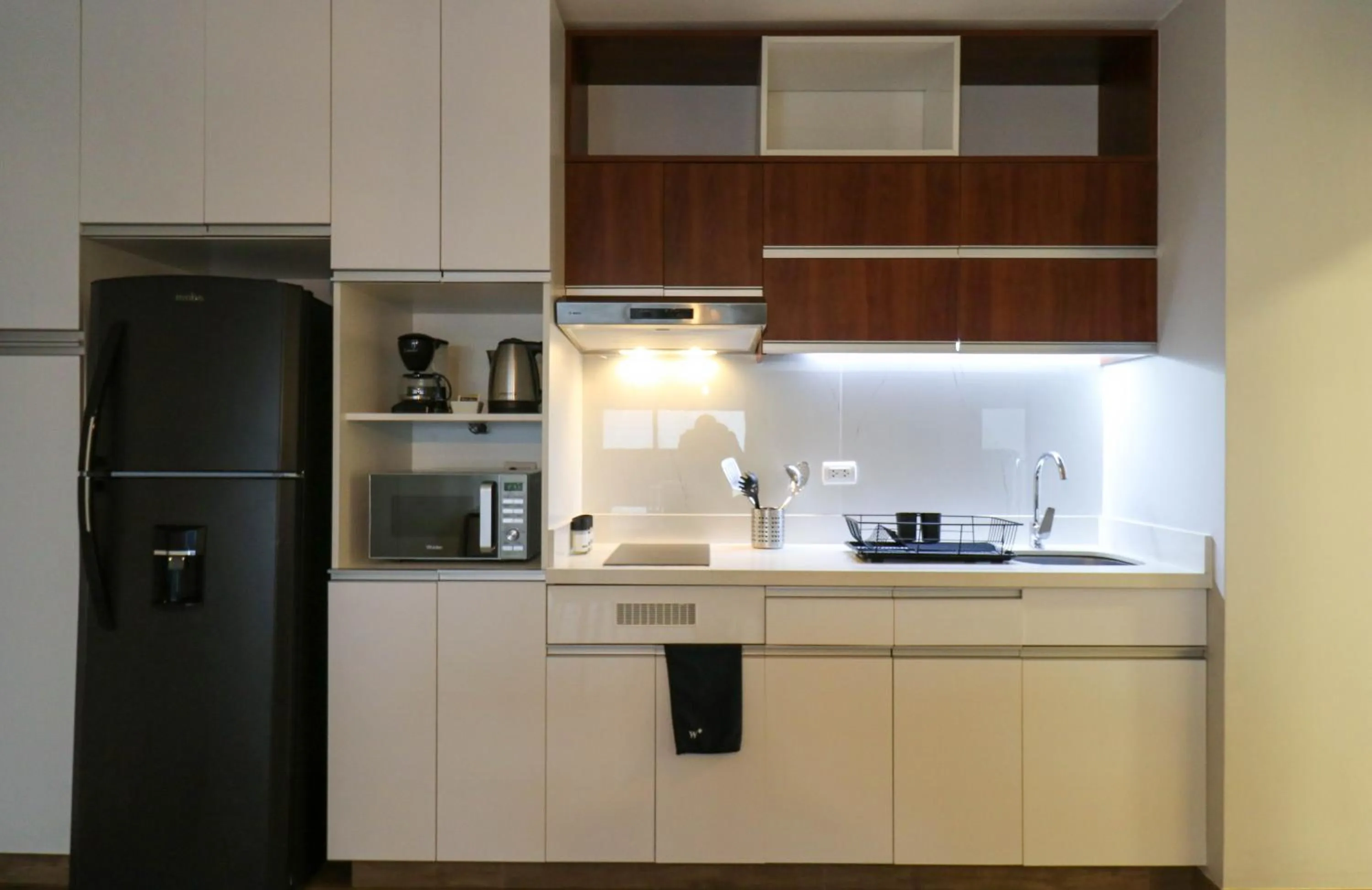 Kitchen or kitchenette in Wynwood Berlin in Miraflores