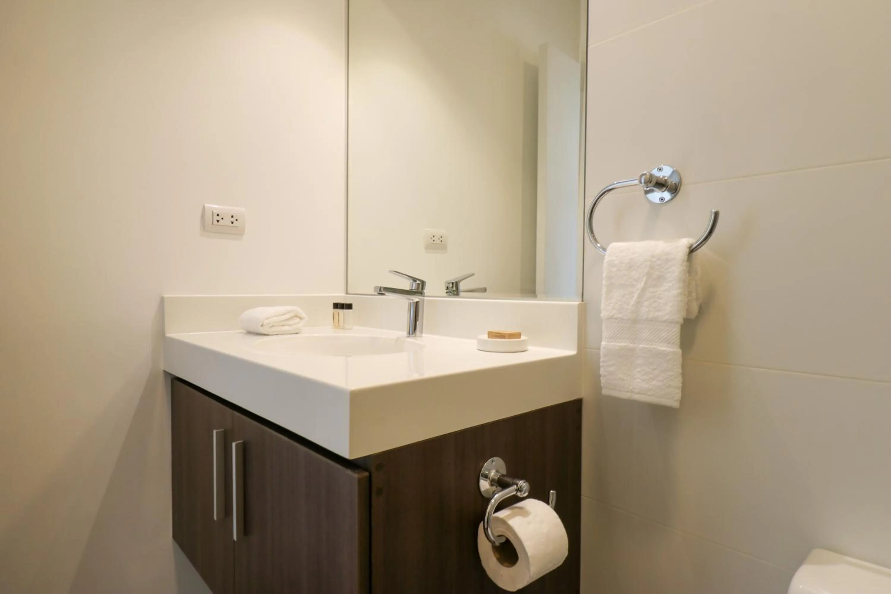 Bathroom in SoHo by Wynwood House