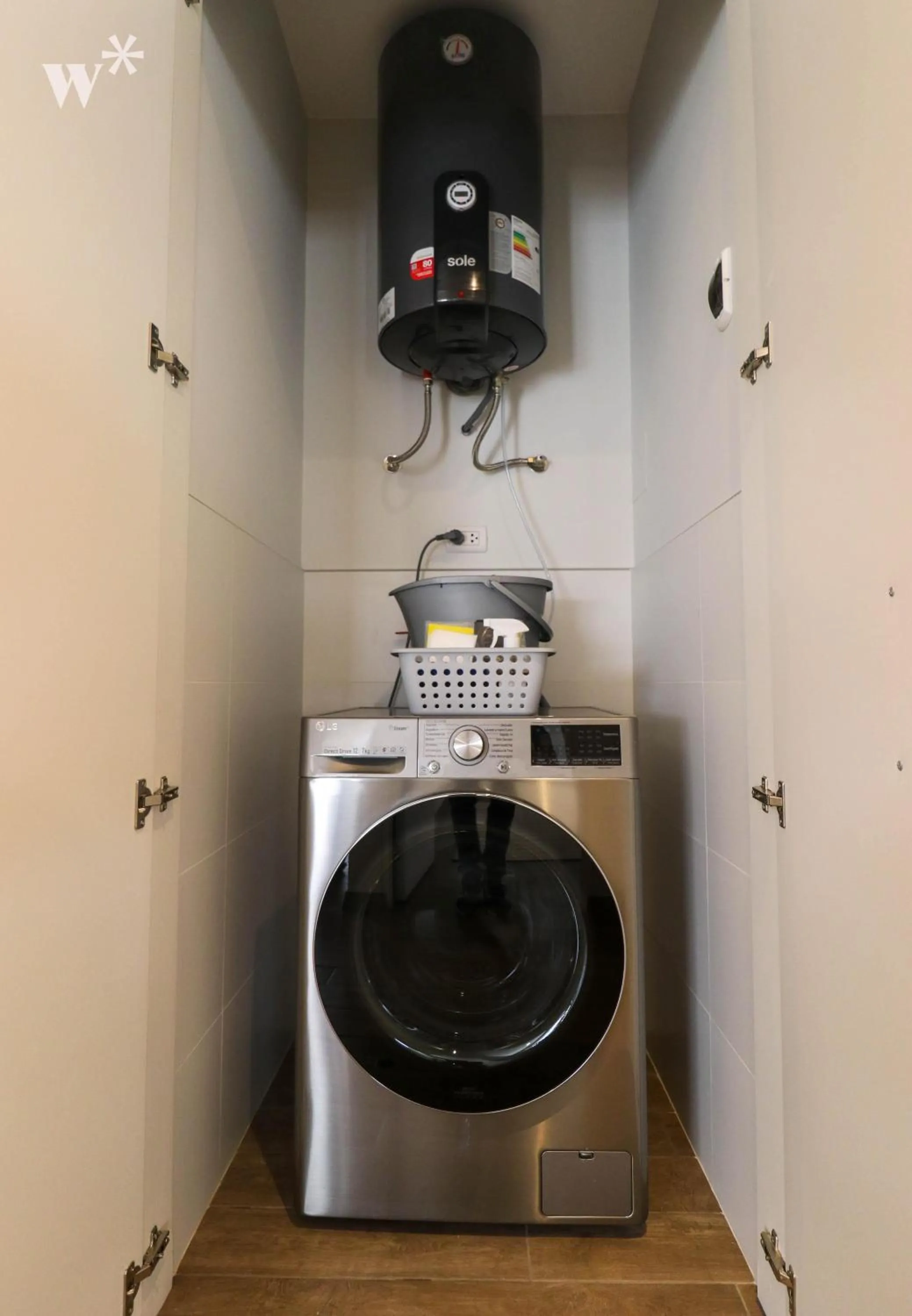 washing machine in Wynwood Berlin in Miraflores