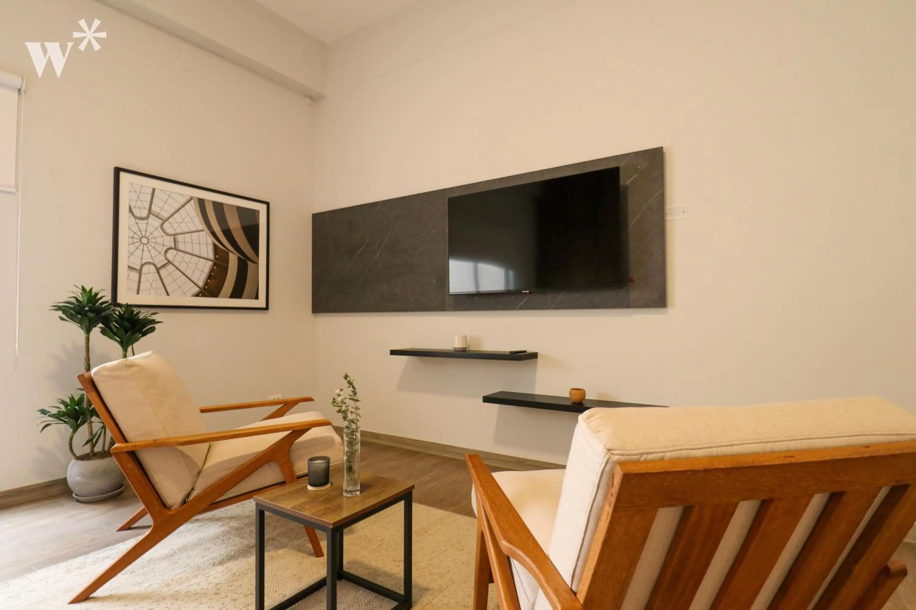 Communal lounge/ TV room in Wynwood Berlin in Miraflores