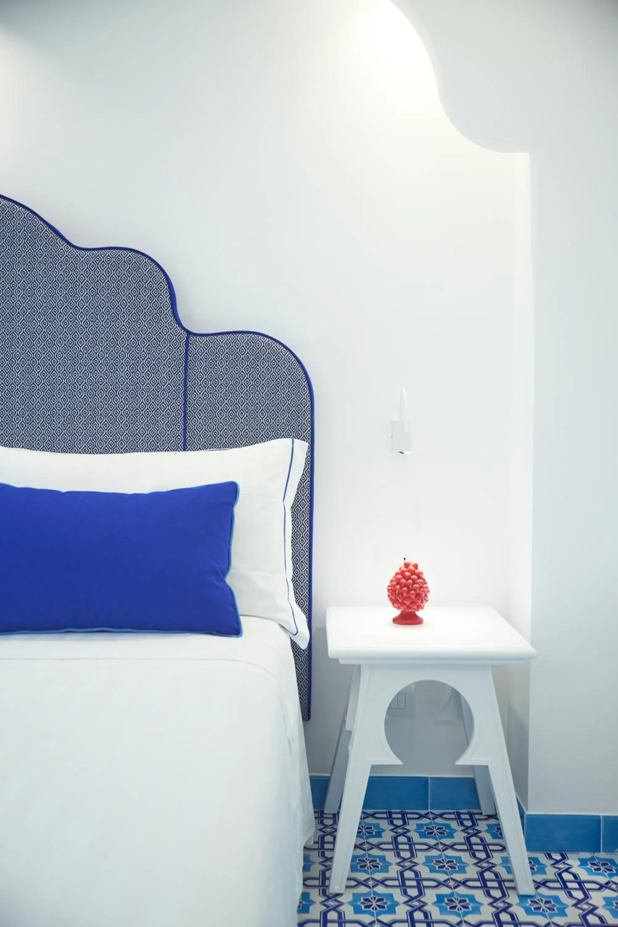 Bed in Oleandri Resort Paestum