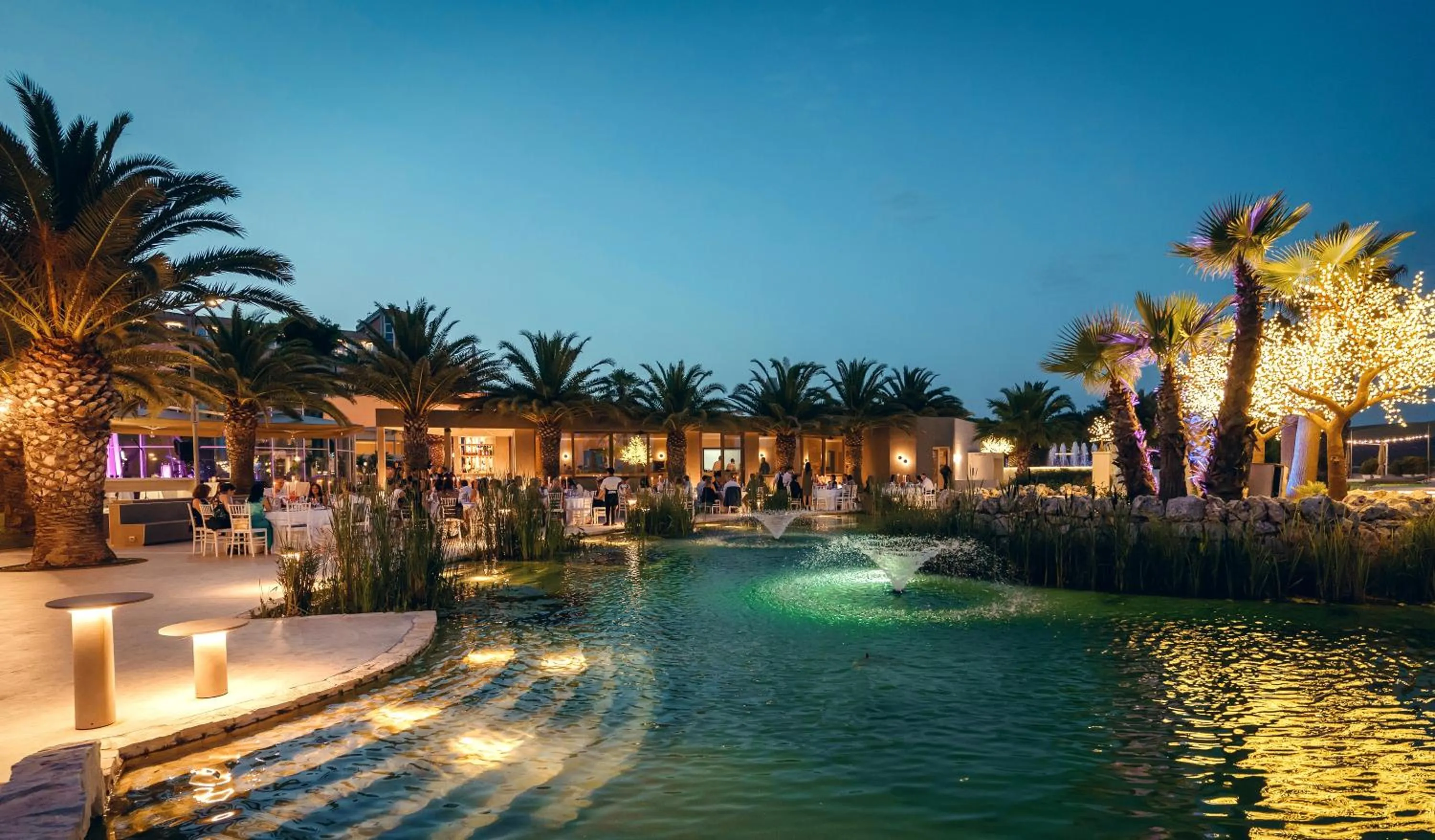 Restaurant/places to eat in UNA HOTELS MH Matera