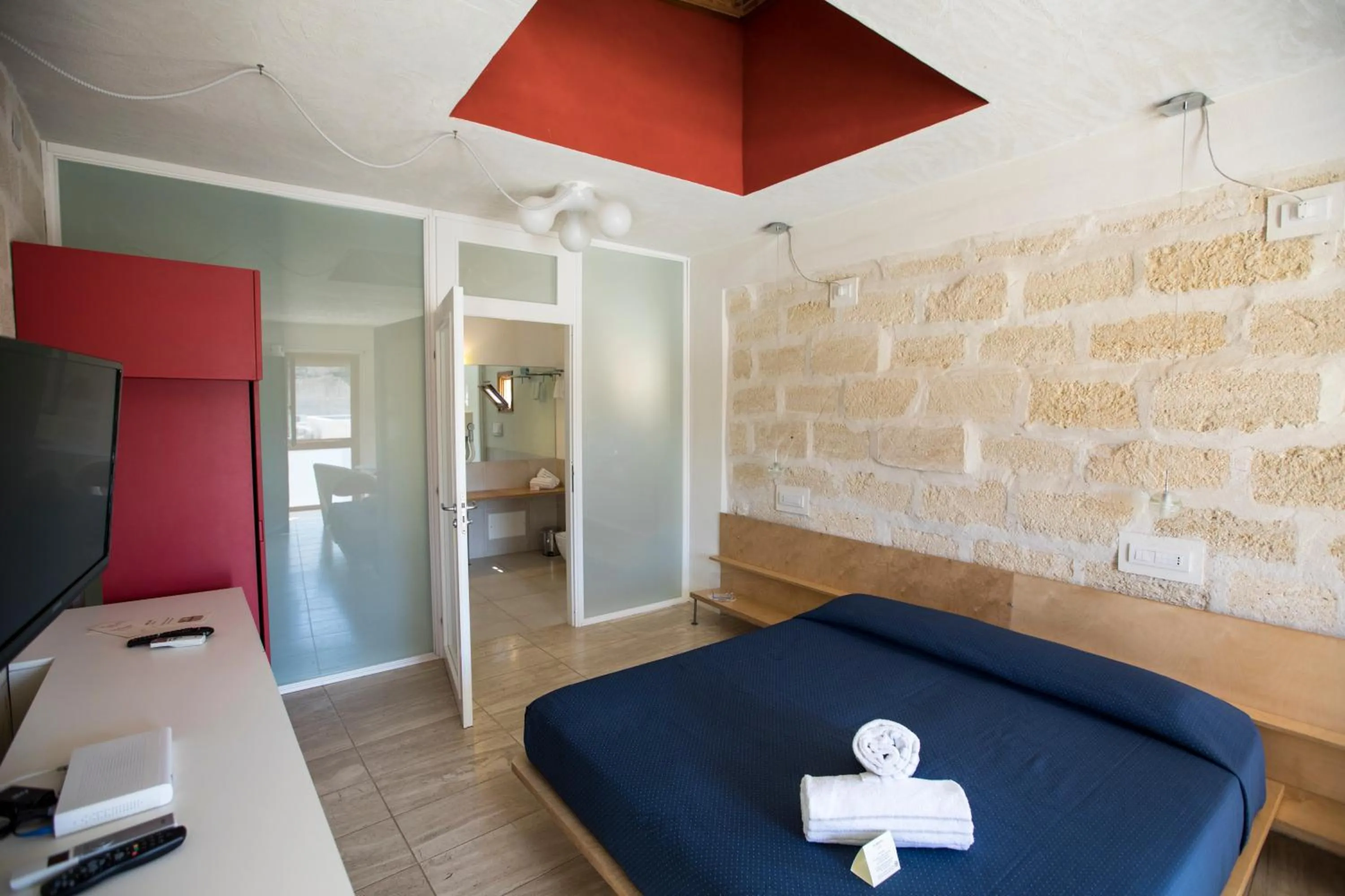 Bedroom, Bed in Cave Bianche Hotel