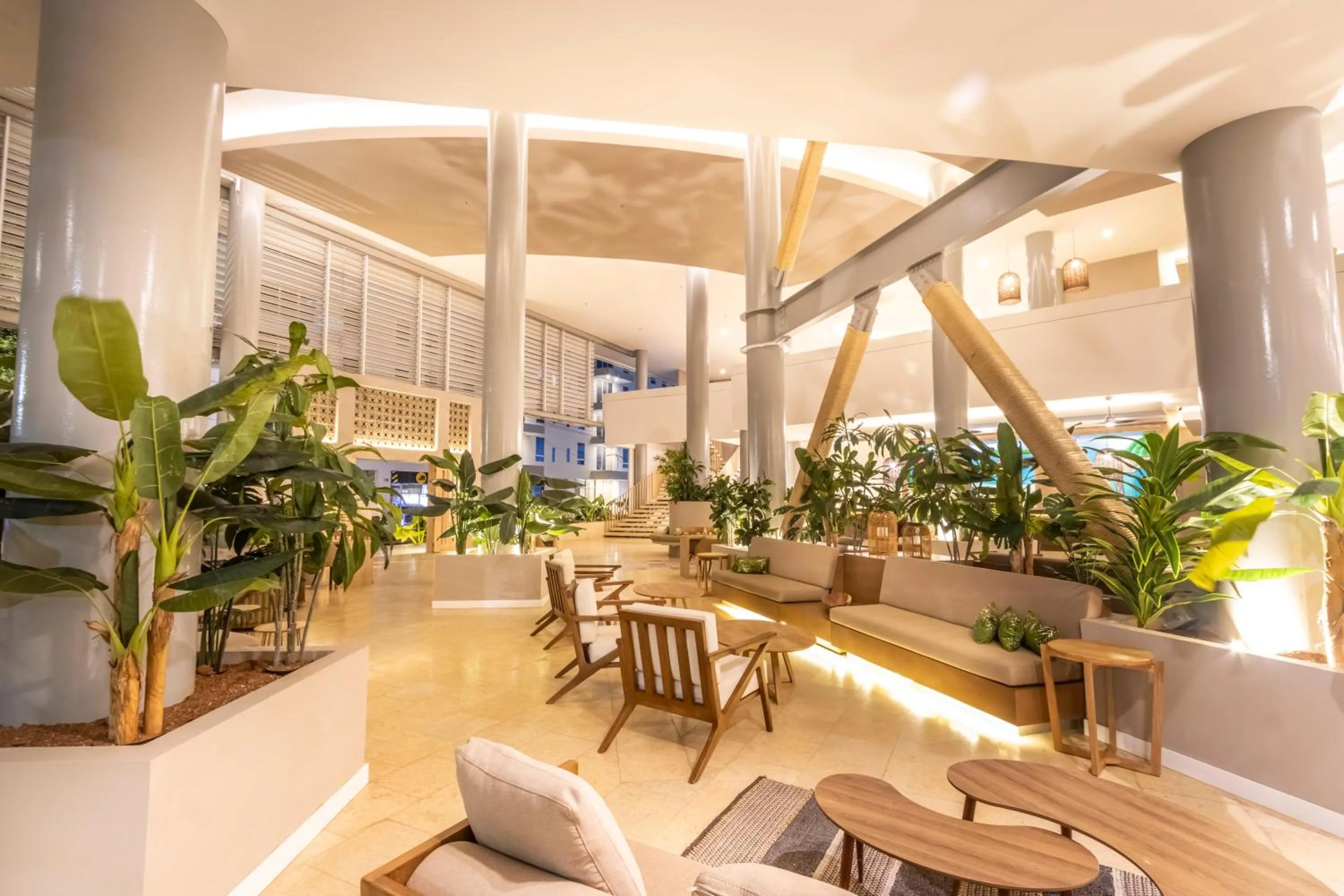 Living room in Grand Sirenis San Andres