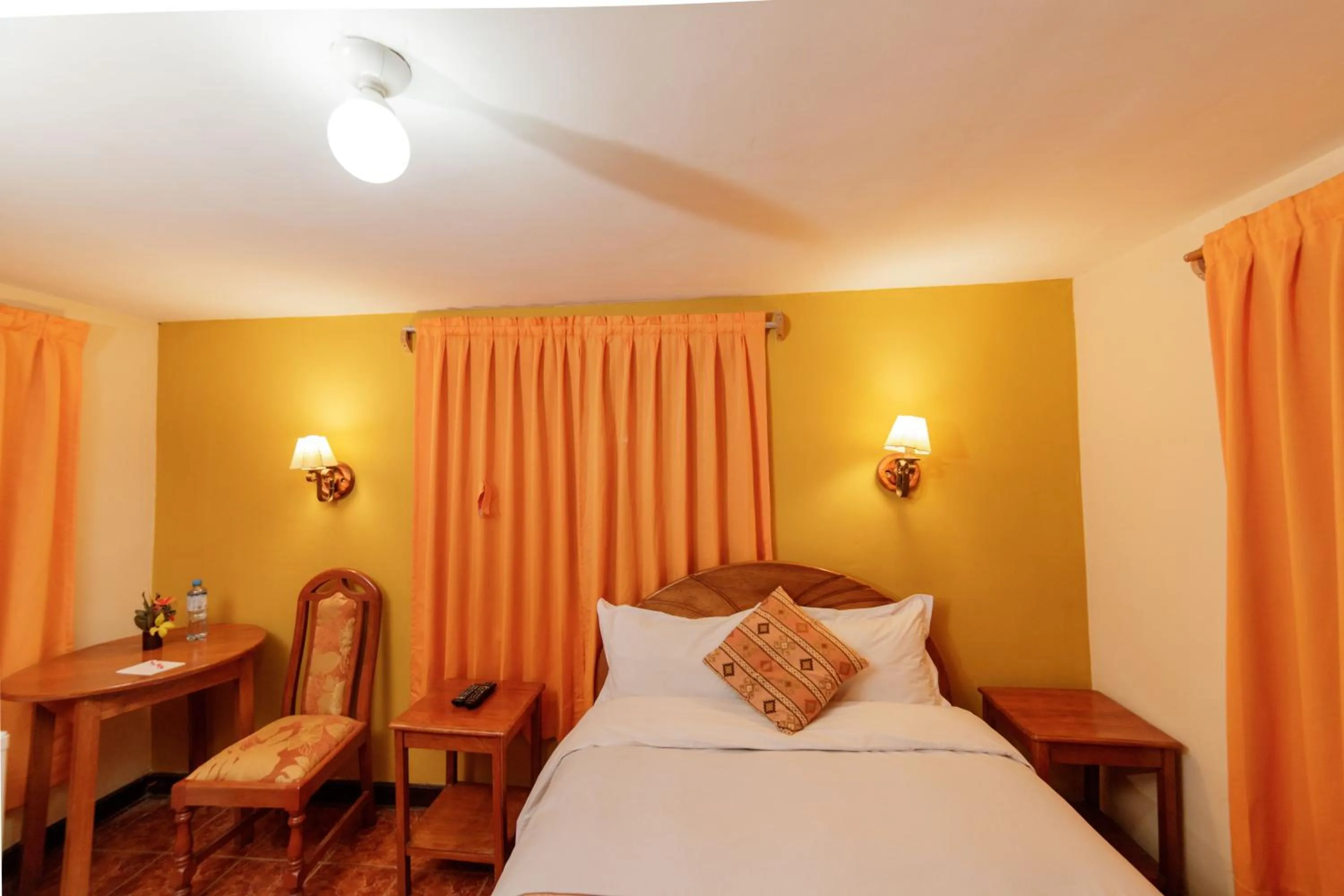 Bed in LILIUM VALLEY