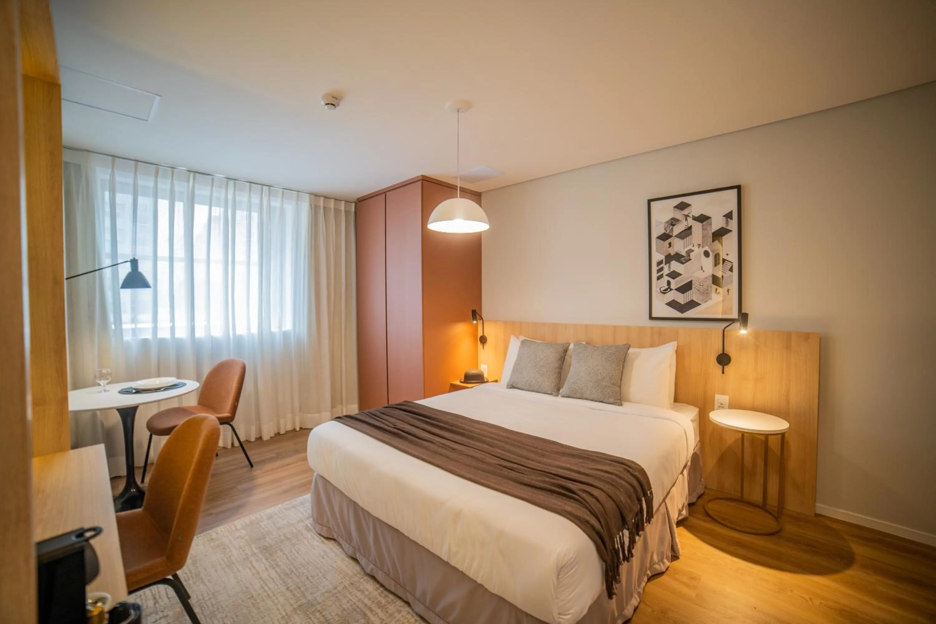 Photo of the whole room, Bed in Charlie Dstay Moema