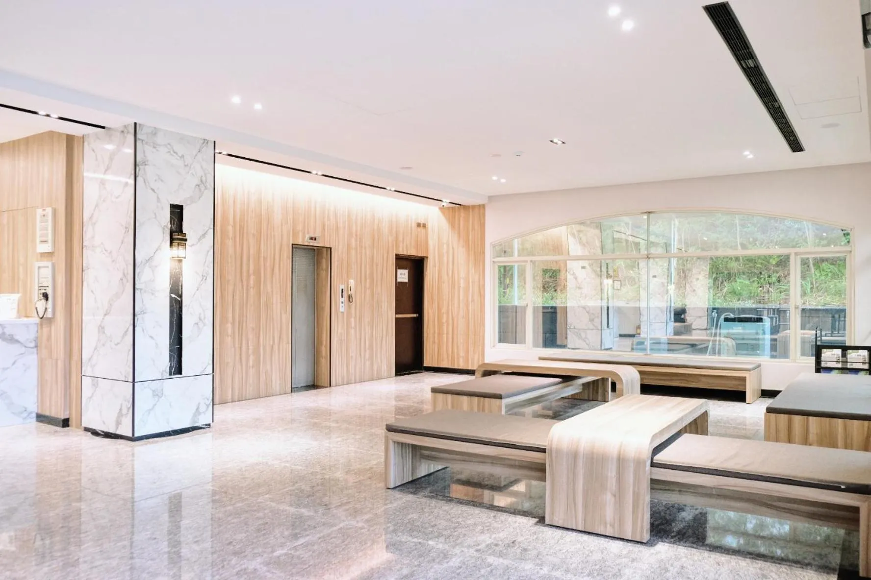 Seating area in Hoping Mori Hotel