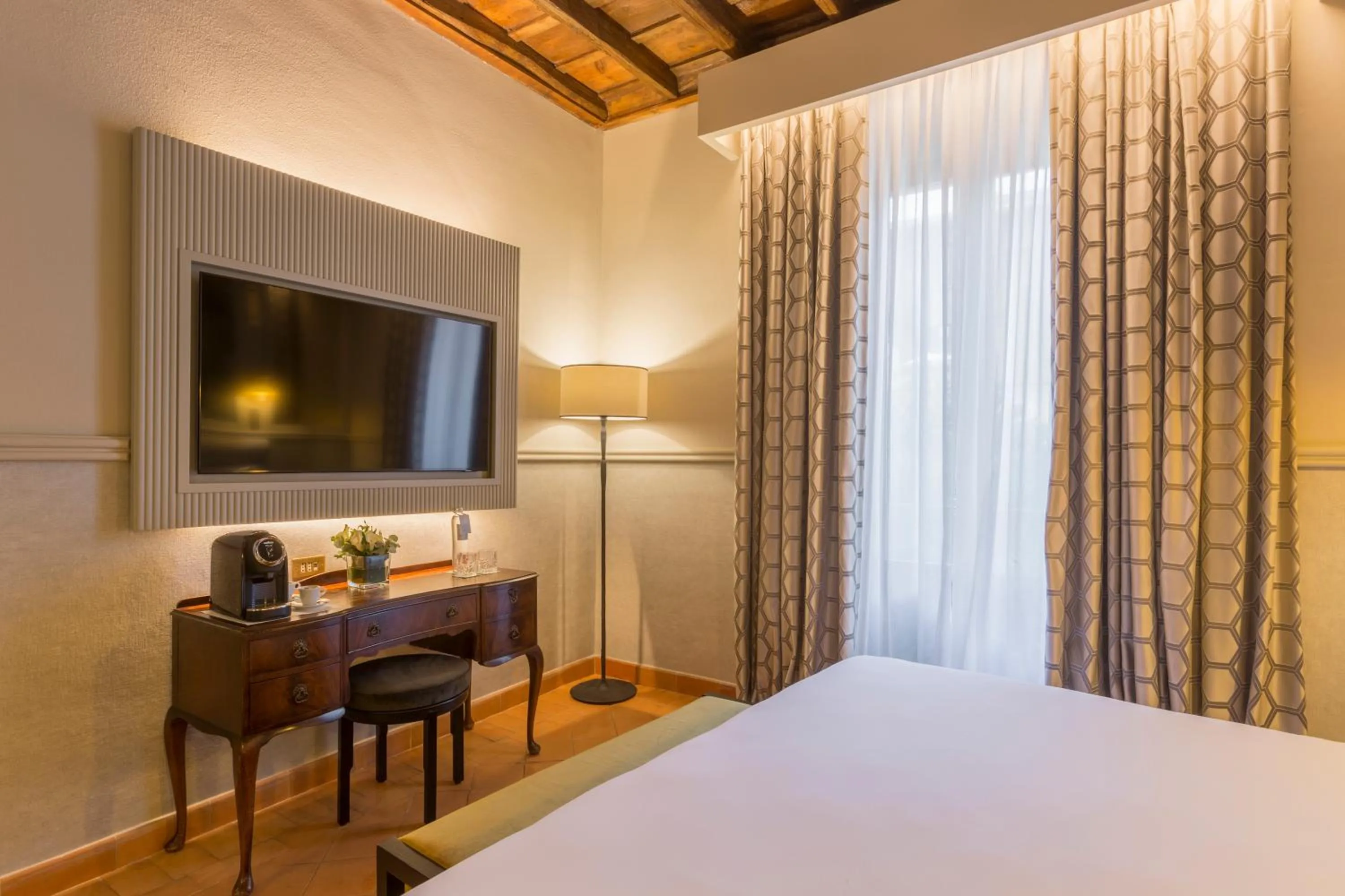 Bedroom, Bed in Donna Camilla Savelli - VRetreats