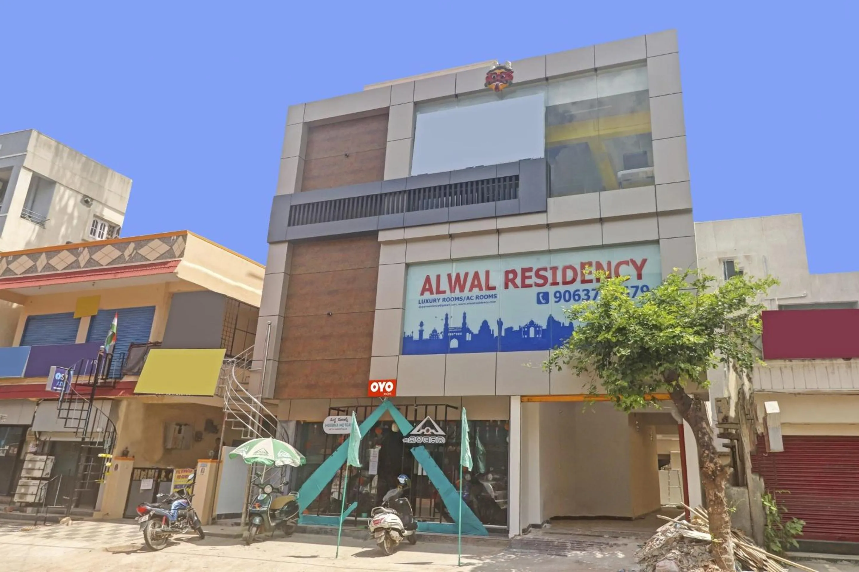 Facade/entrance in OYO 93463 Alwal Residency