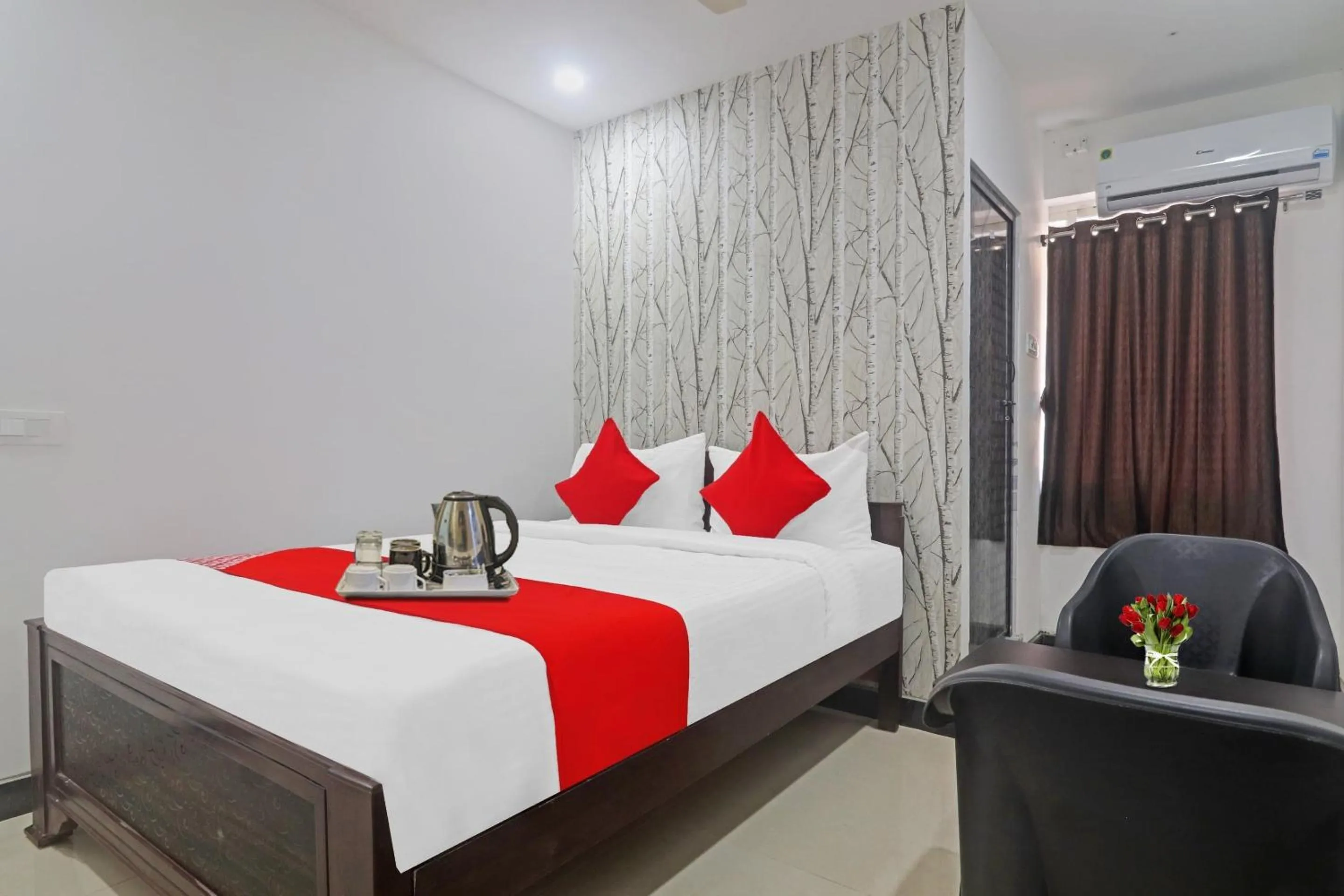 Bedroom, Bed in Super OYO 93463 Alwal Residency