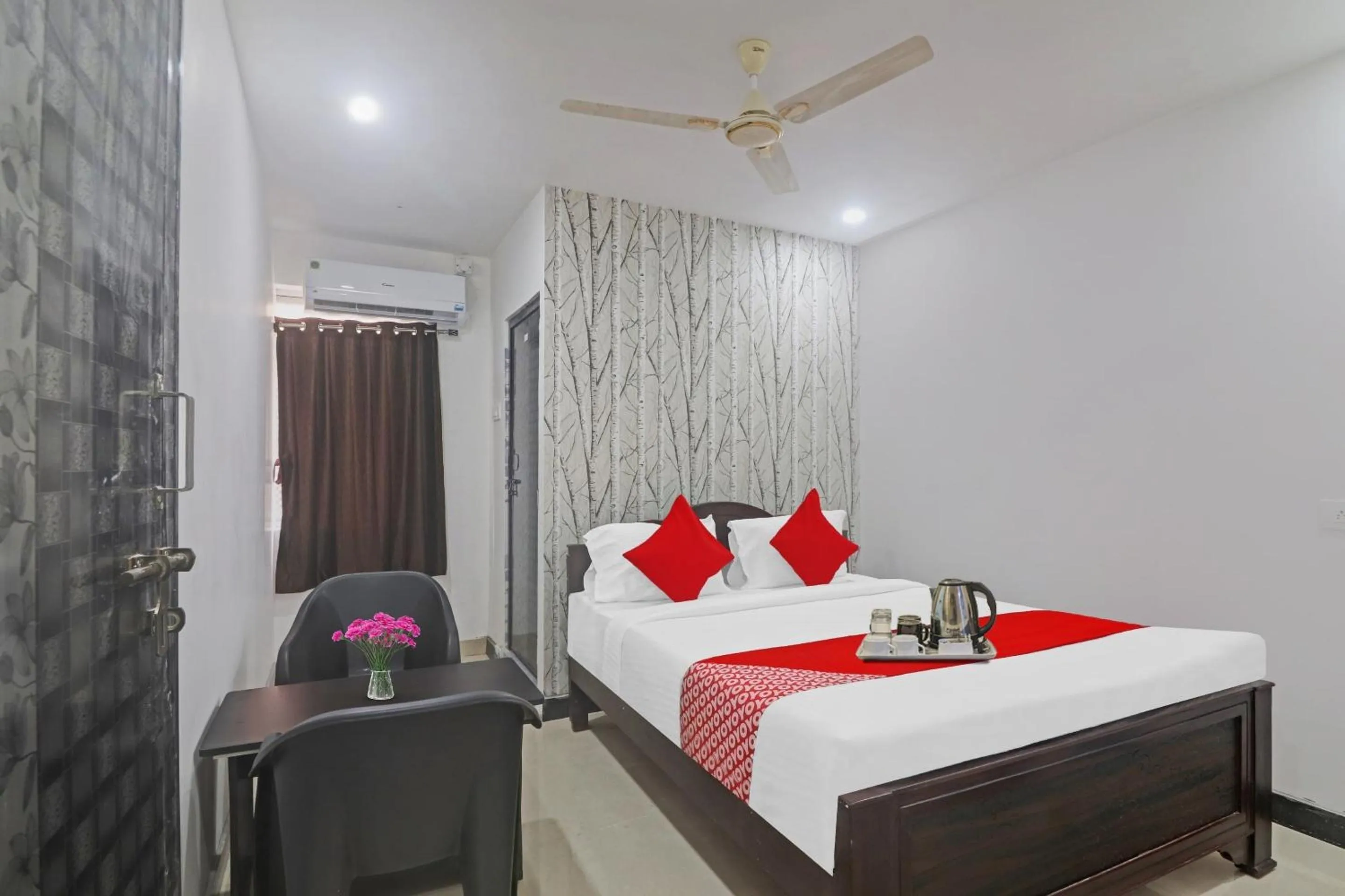 Bedroom, Bed in Super OYO 93463 Alwal Residency