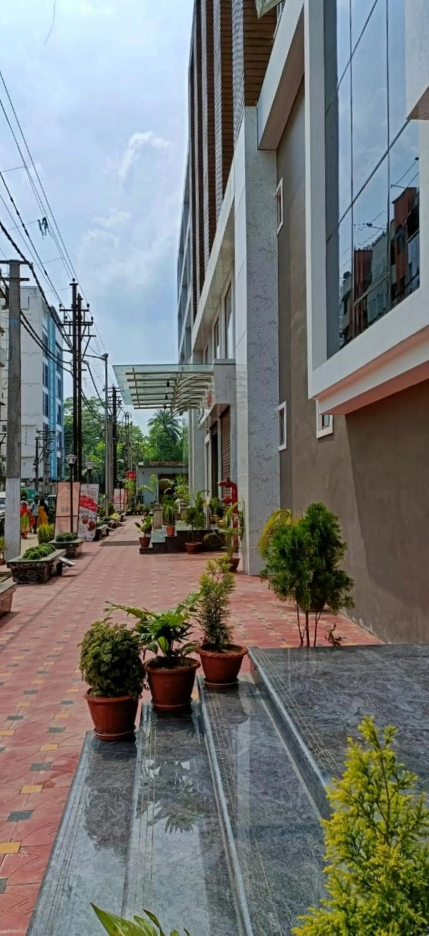 Property building in Golden Retreat