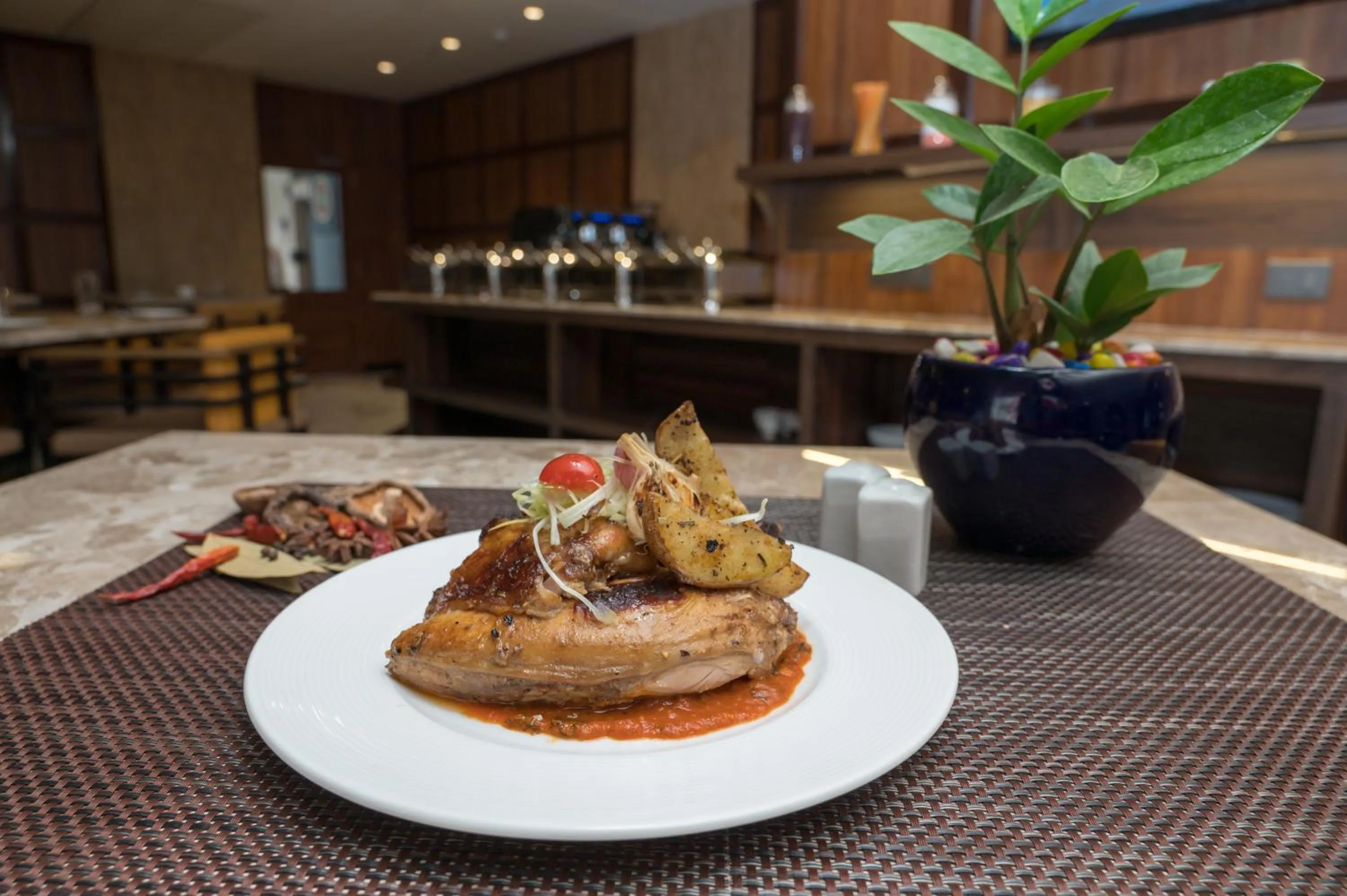 Food in Golden Retreat