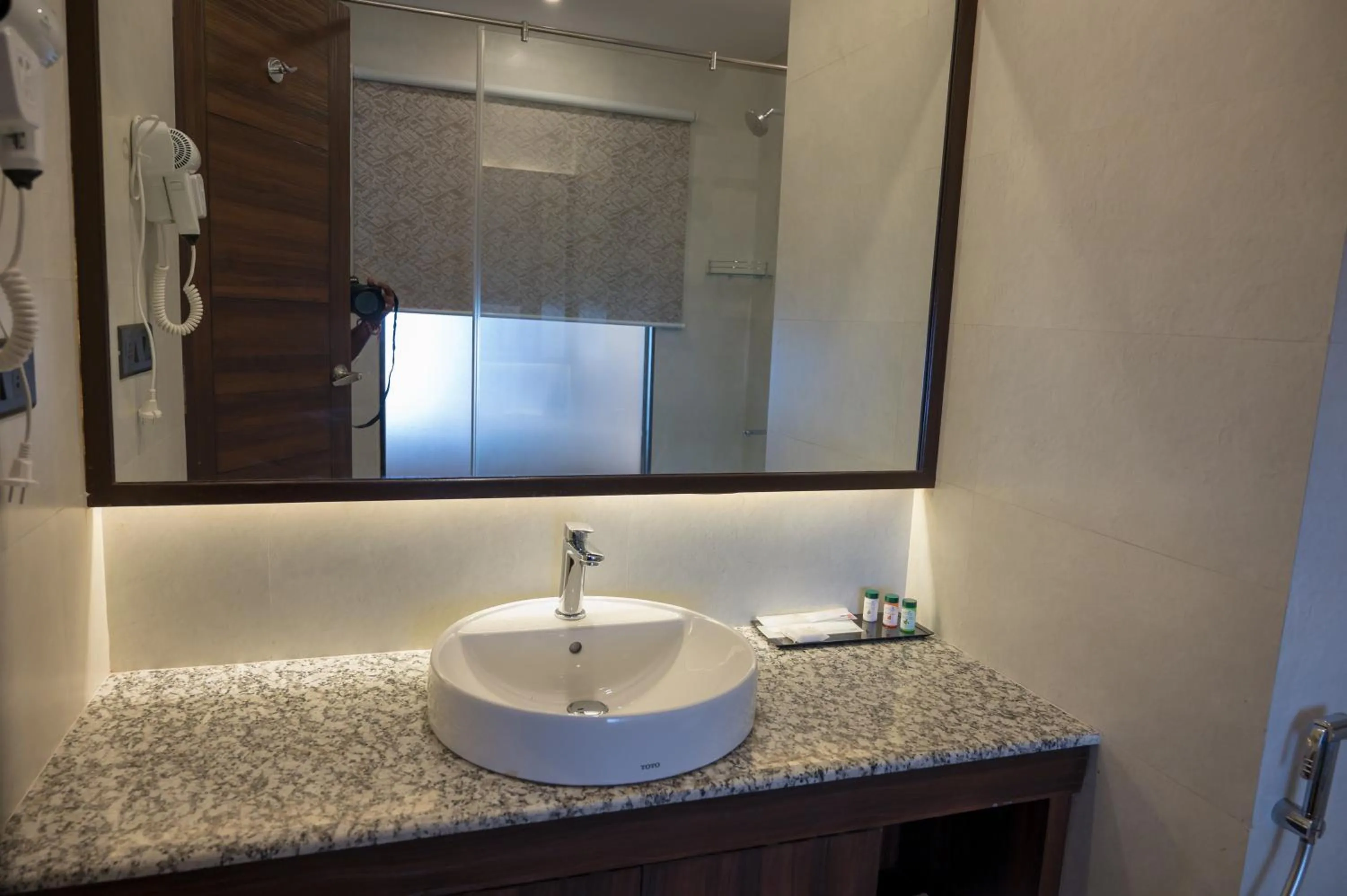 Toilet in Golden Retreat