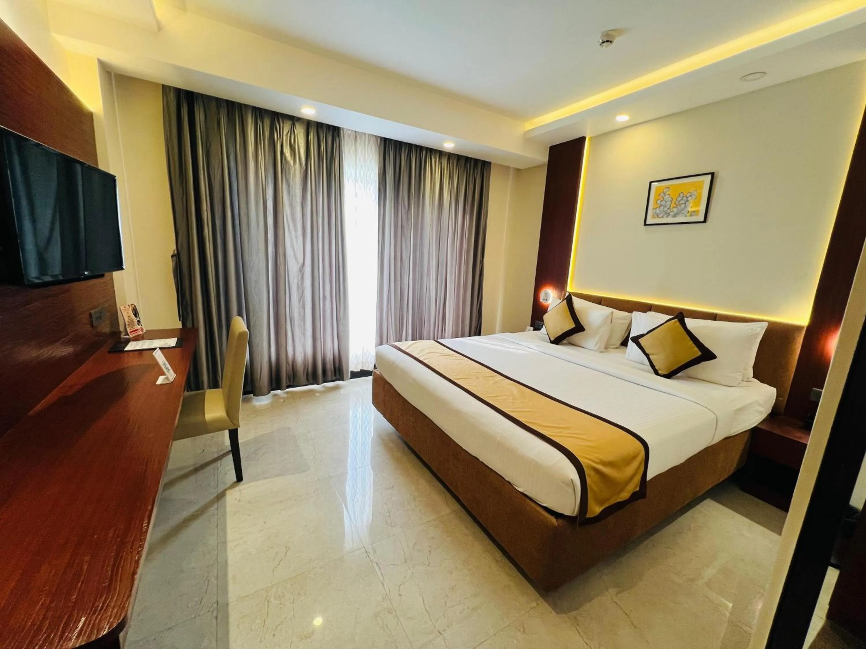 Bed in Golden Retreat