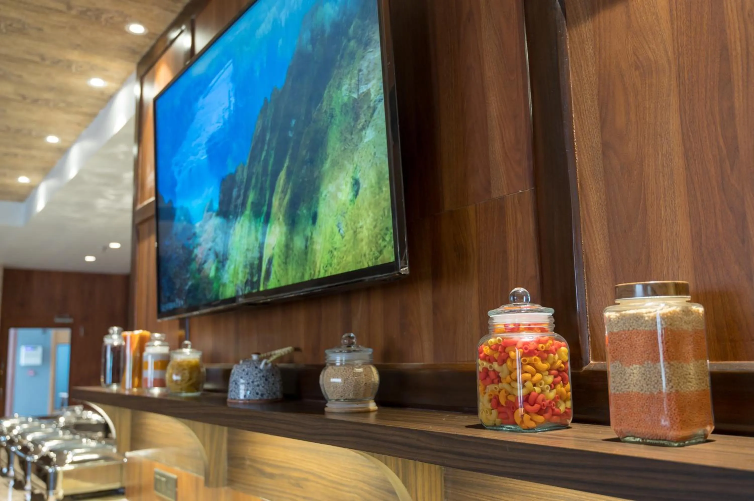 Restaurant/places to eat in Golden Retreat