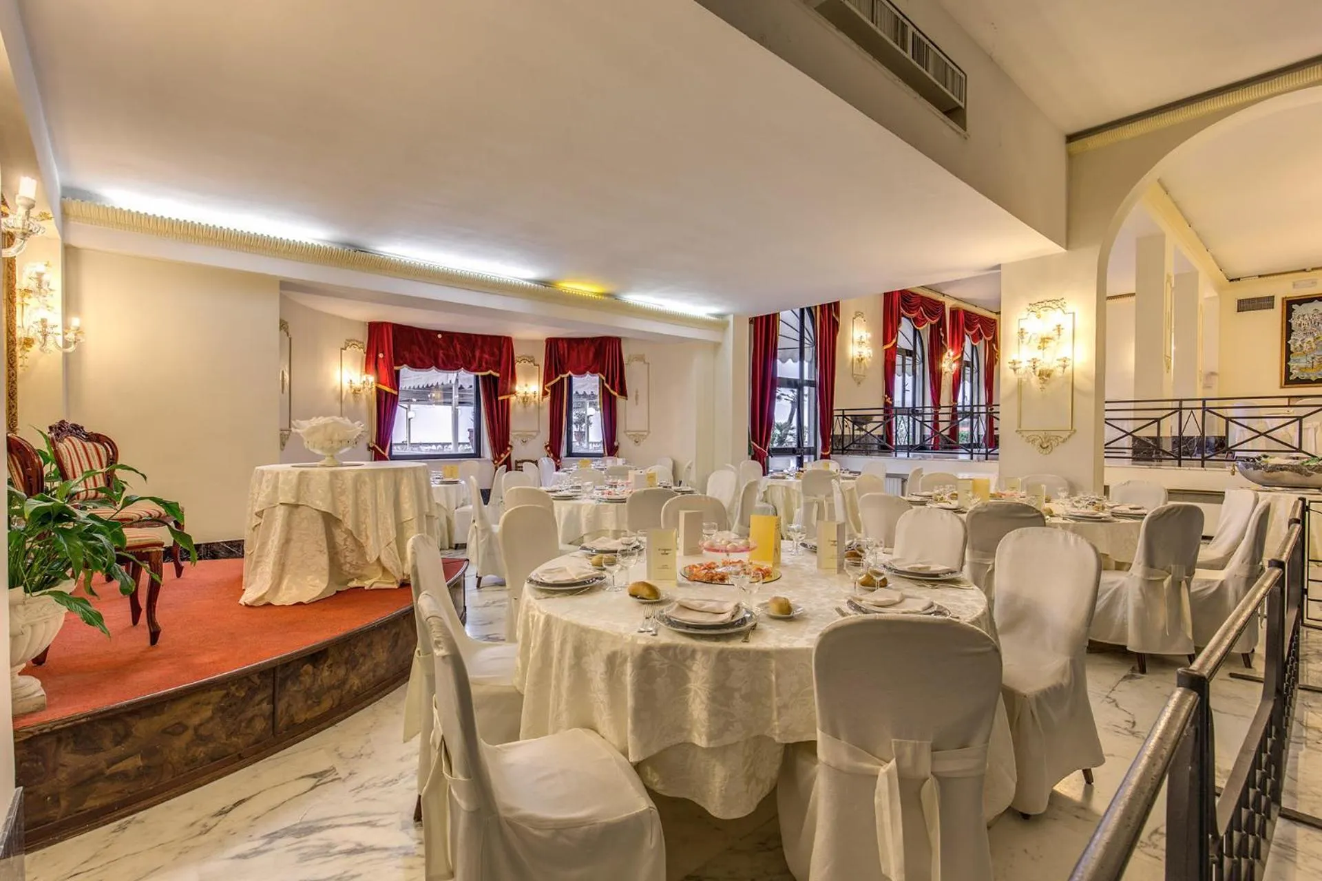 Banquet/Function facilities in Hotel Castel Vecchio