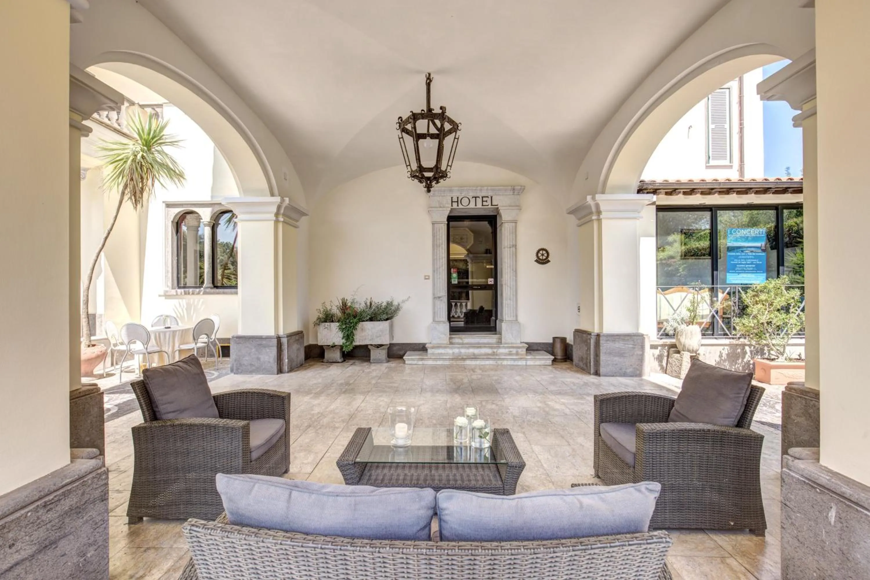 Facade/entrance in Hotel Castel Vecchio