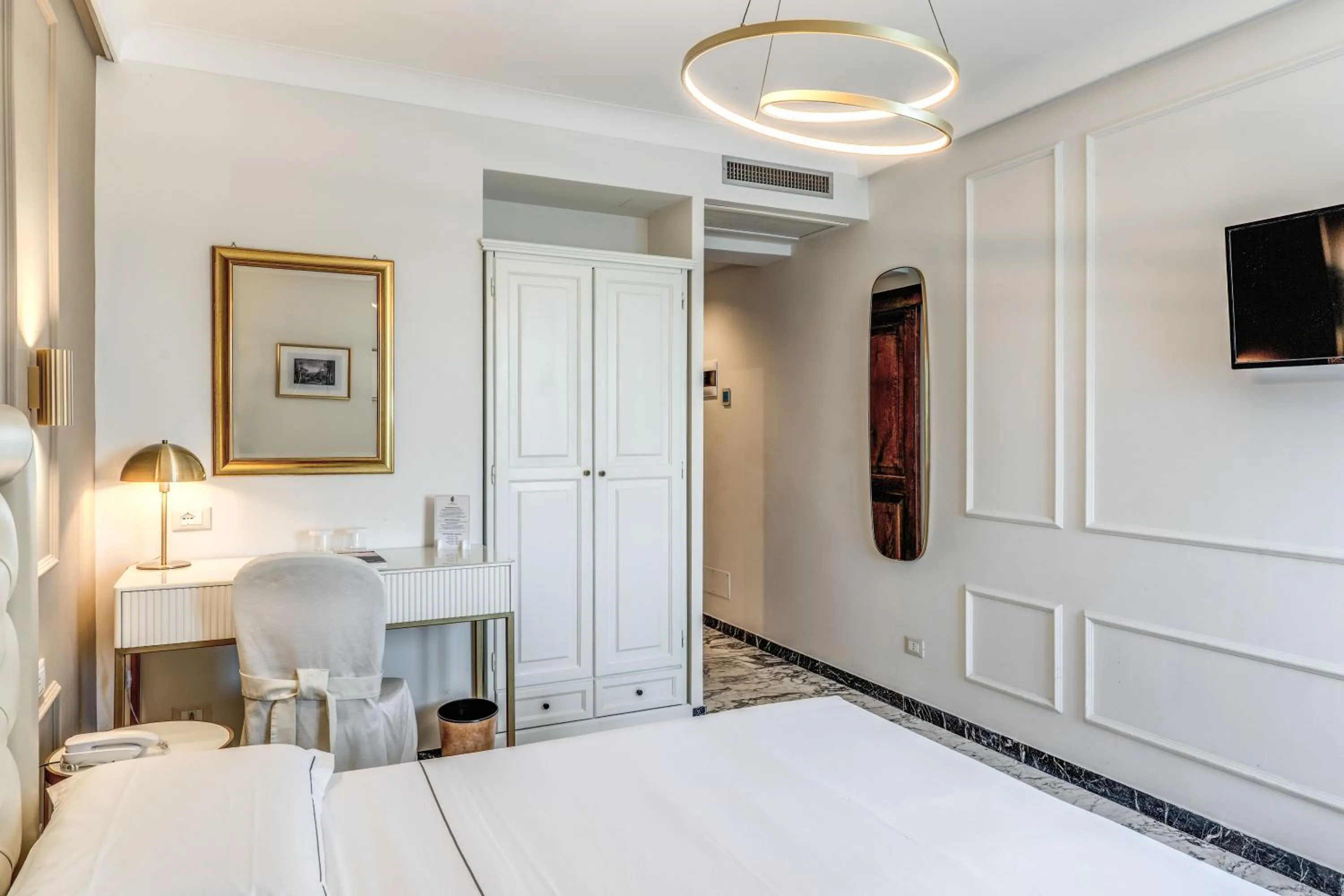 Bed in Hotel Castel Vecchio