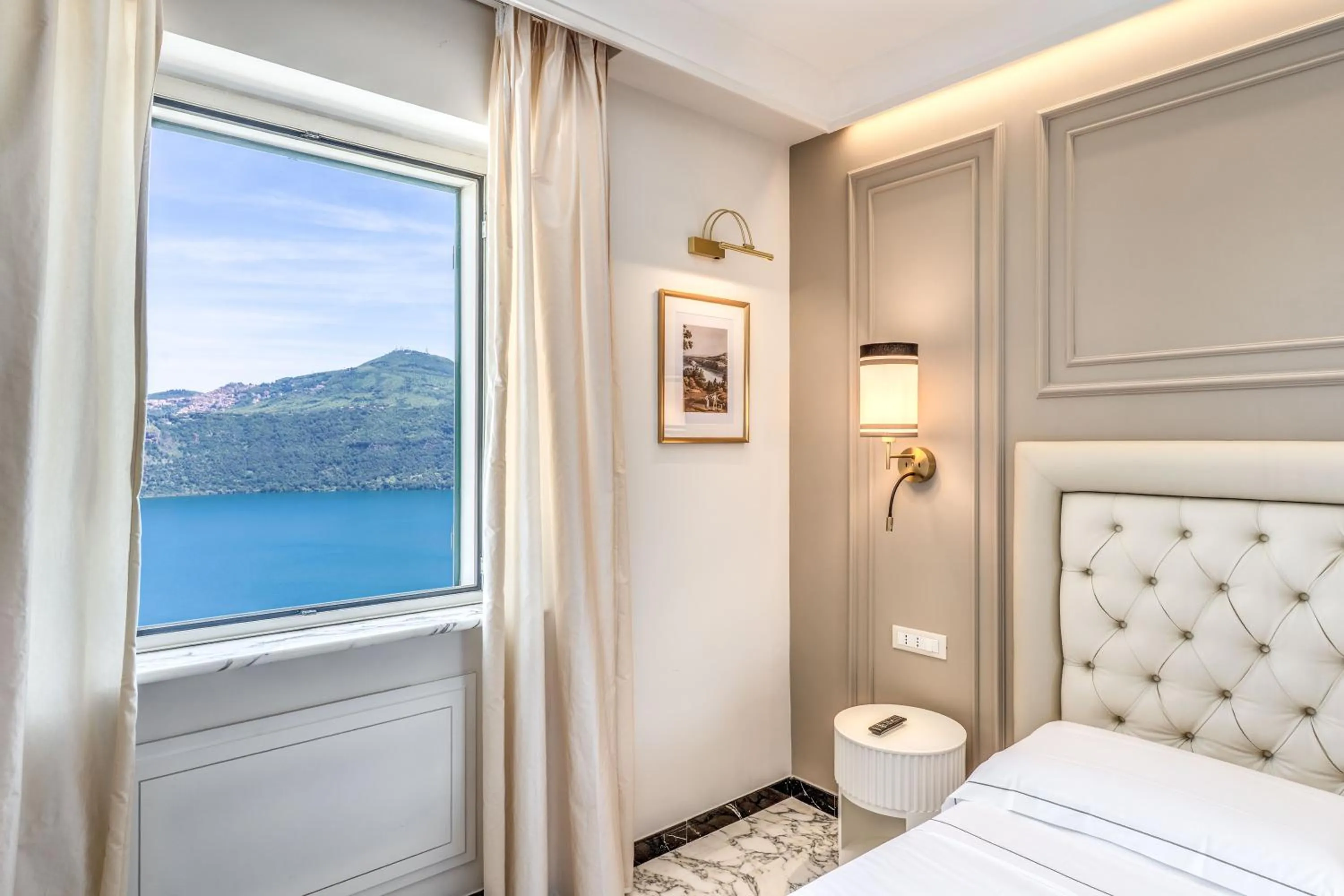 Bed in Hotel Castel Vecchio