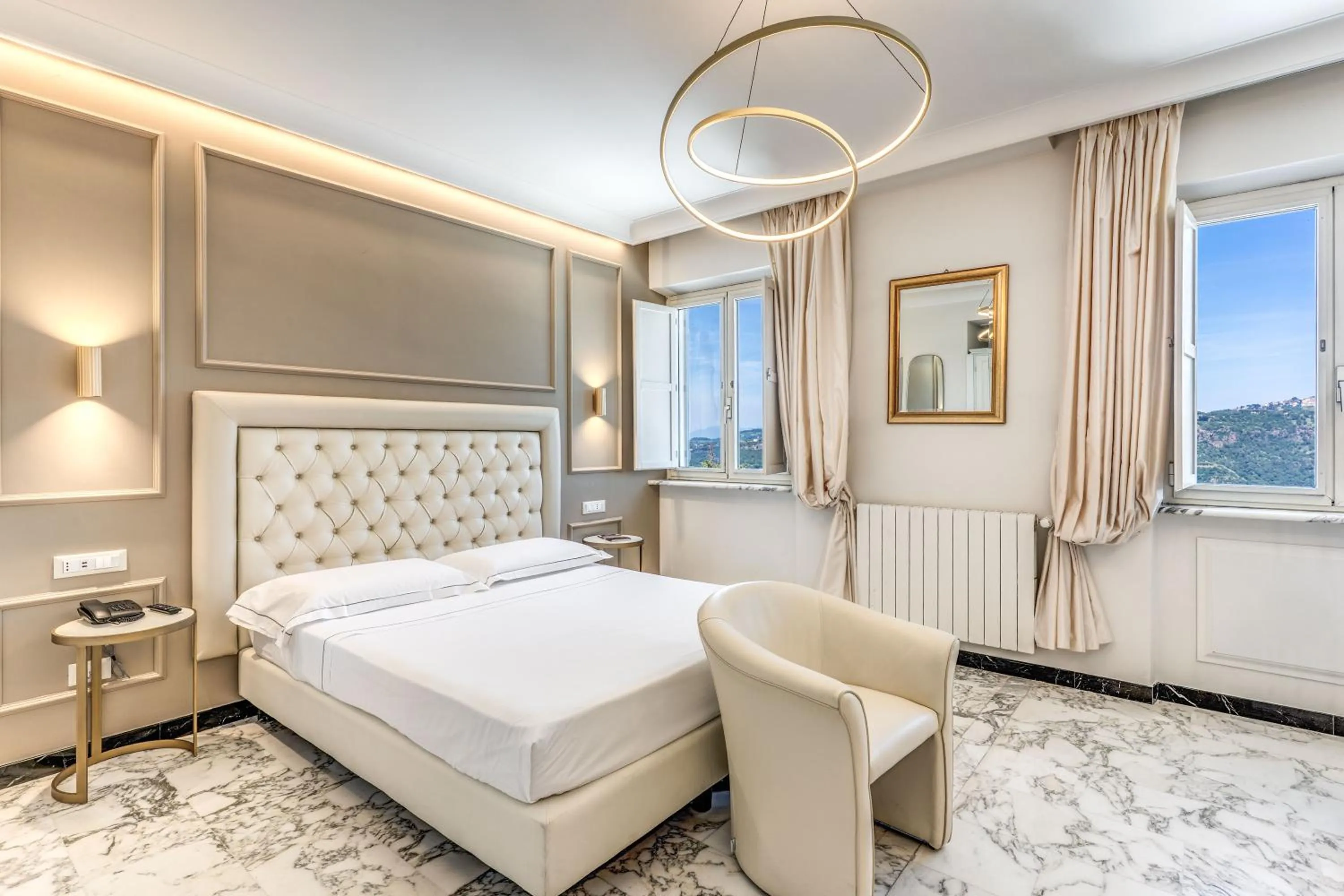 Bed in Hotel Castel Vecchio