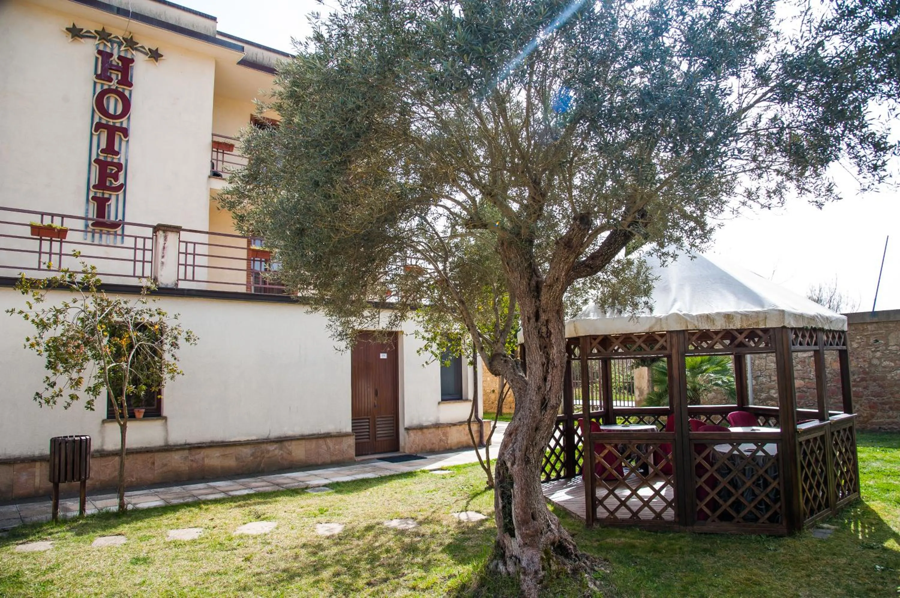 Spring in Hotel Al Ritrovo