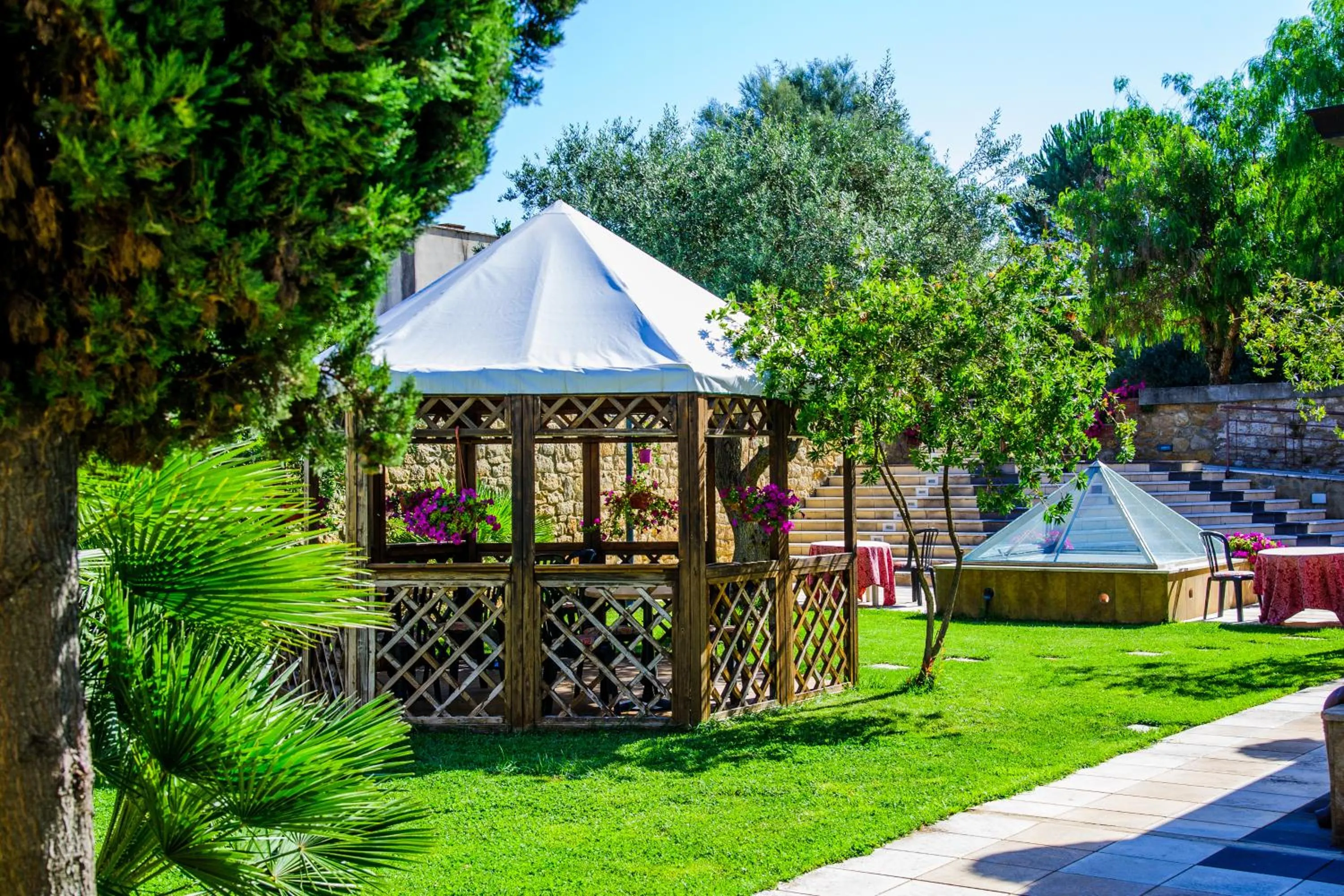 Garden in Hotel Al Ritrovo