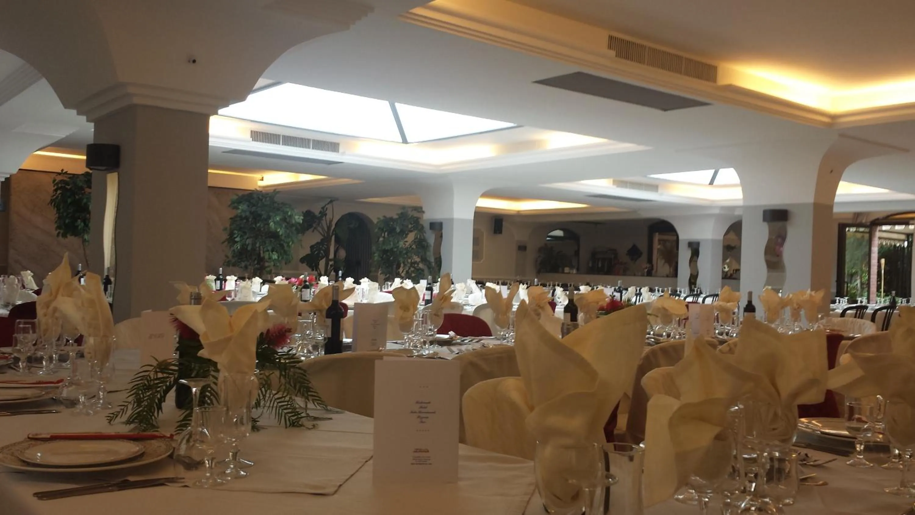 Restaurant/places to eat in Hotel Al Ritrovo