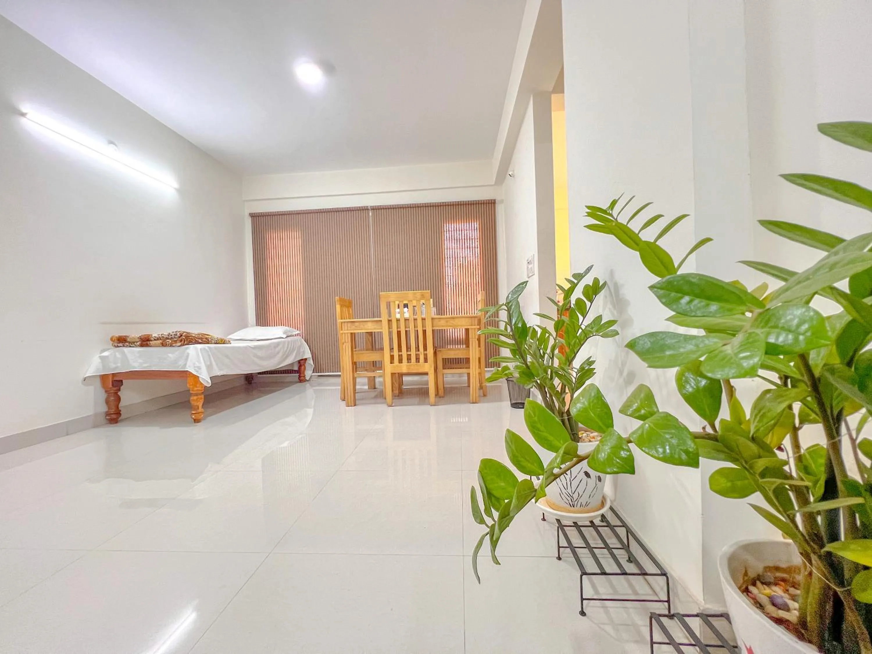 Windfall Service Apartment