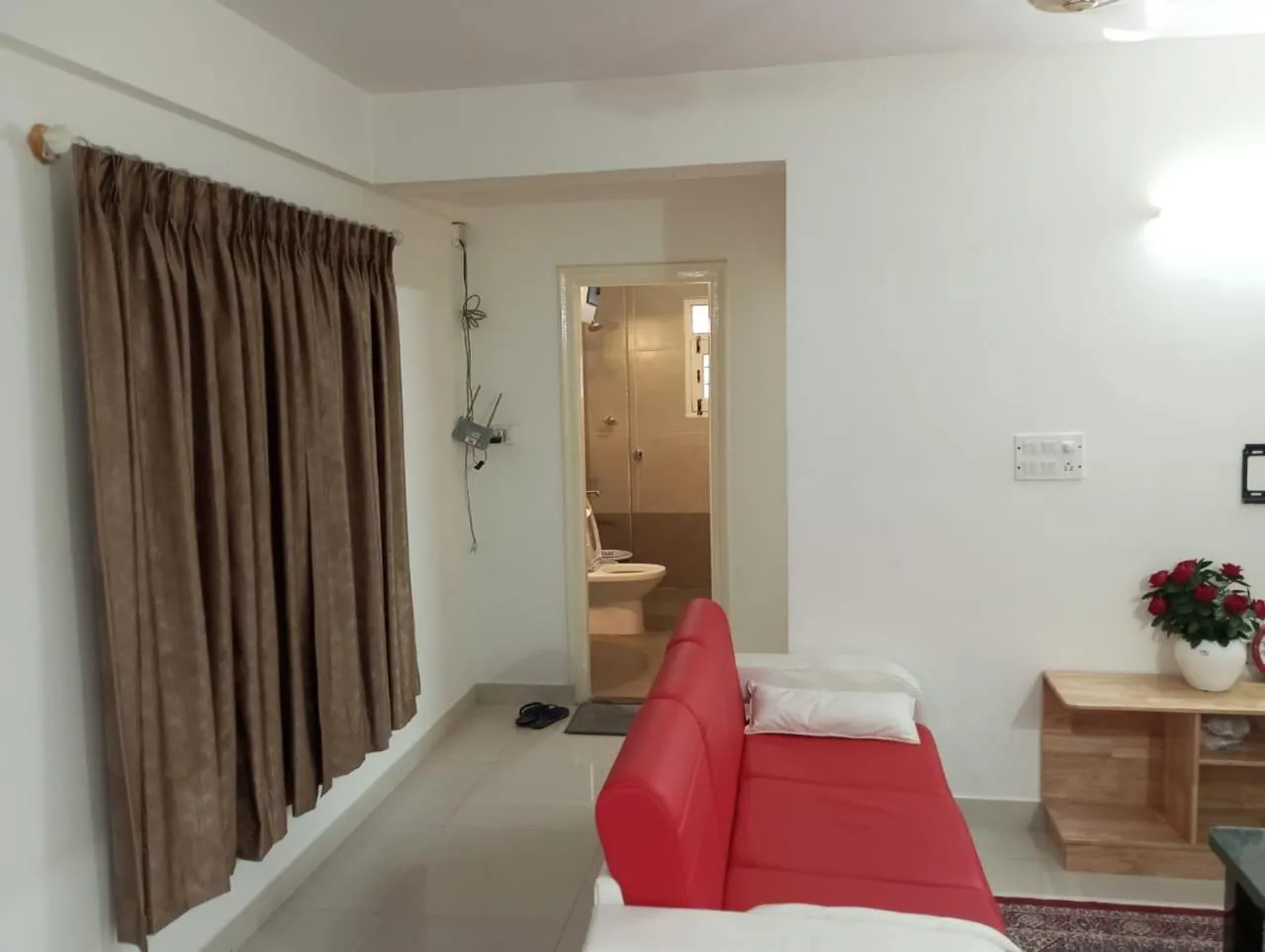 Bed in Windfall Service Apartment