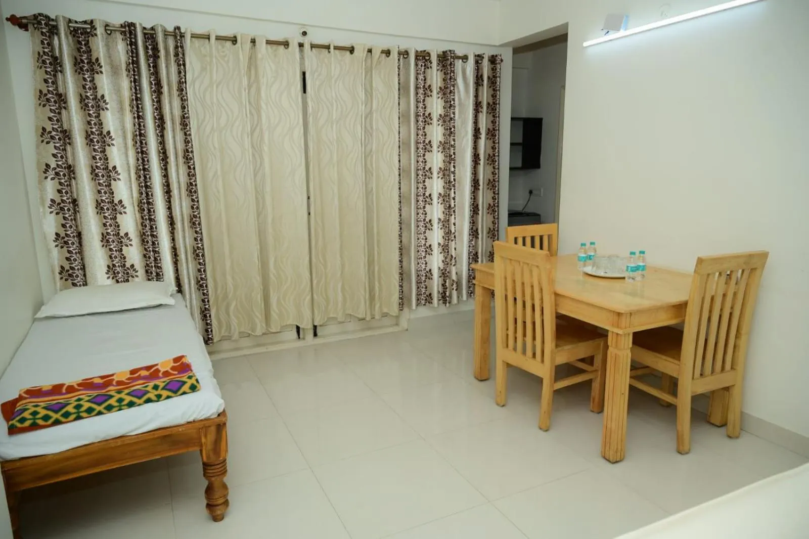 Windfall Service Apartment