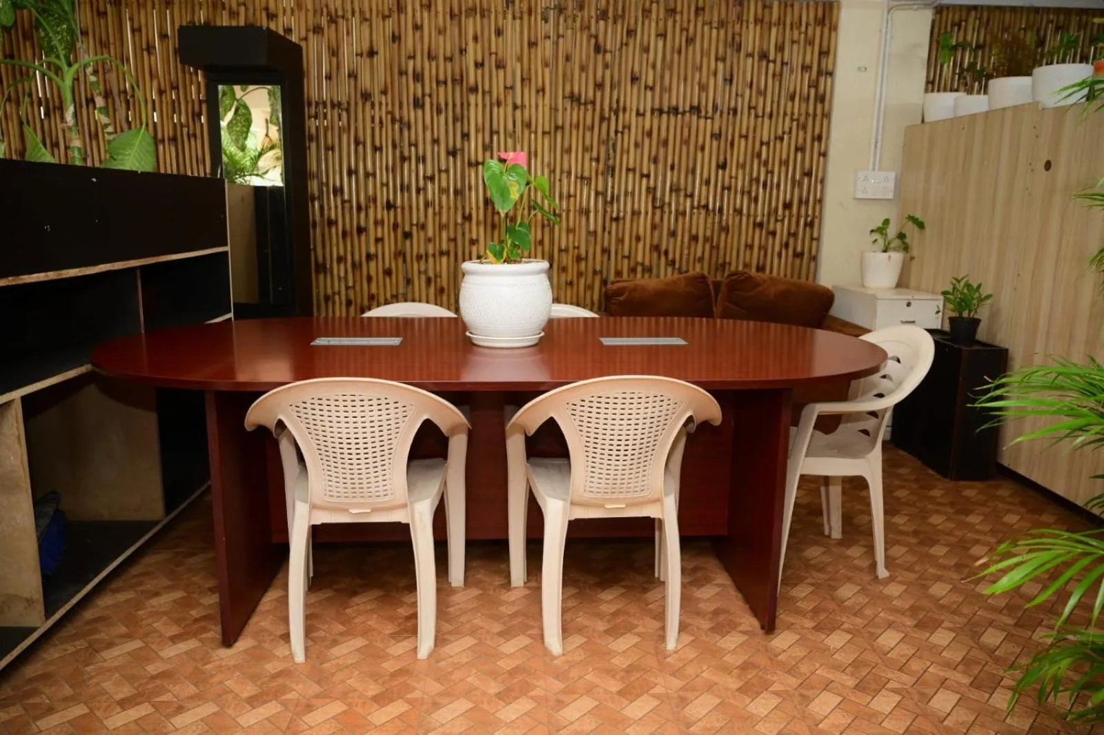 Windfall Service Apartment