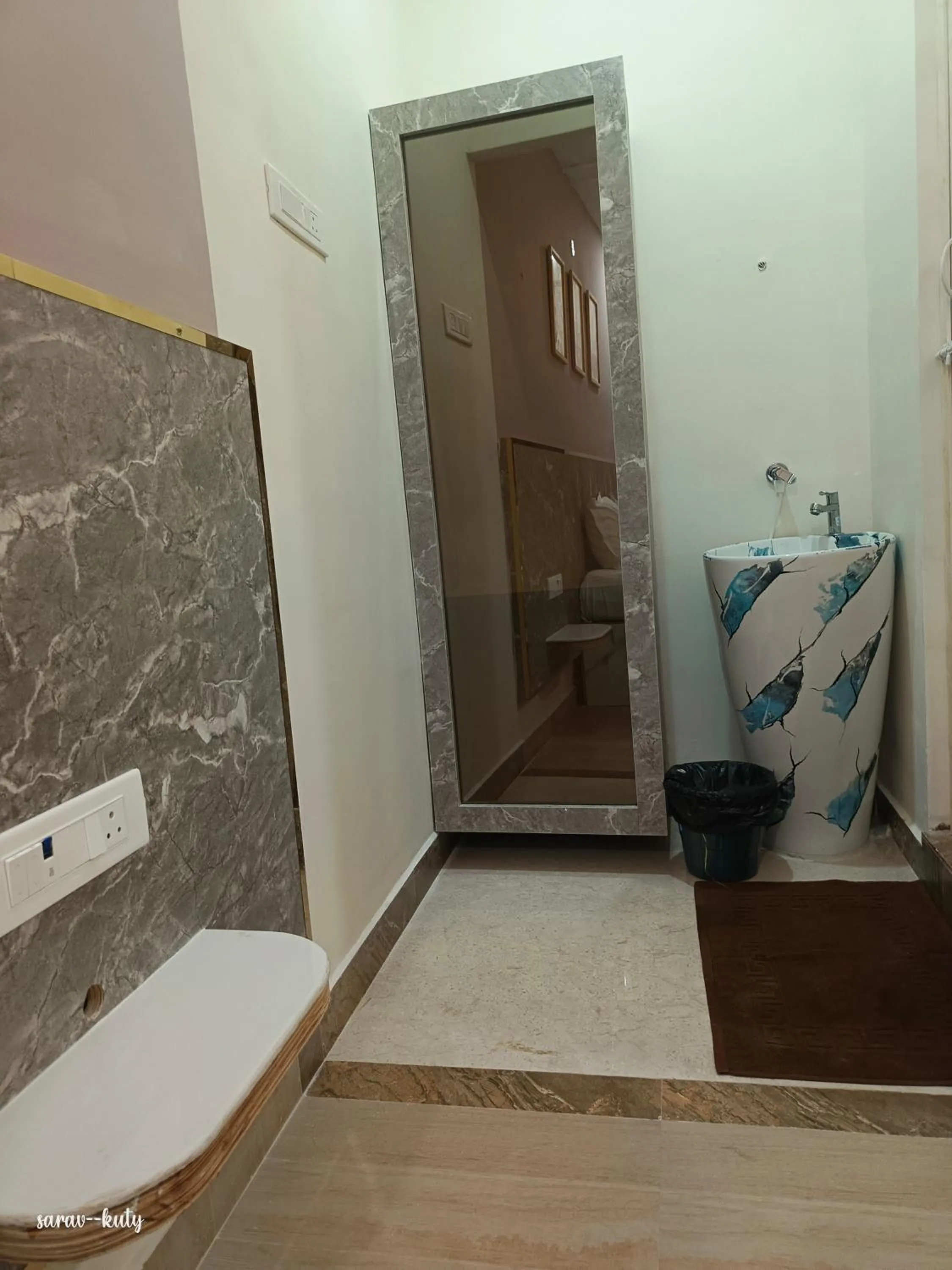 VIJAY BALAJI MAHAL A/C