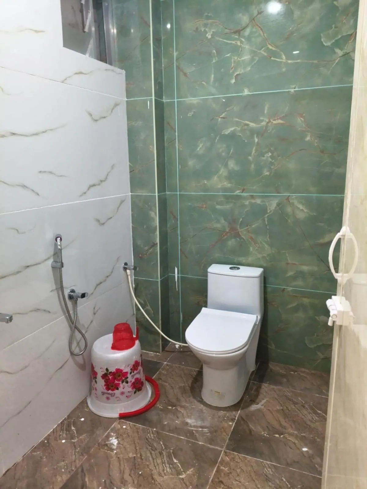 VIJAY BALAJI MAHAL A/C