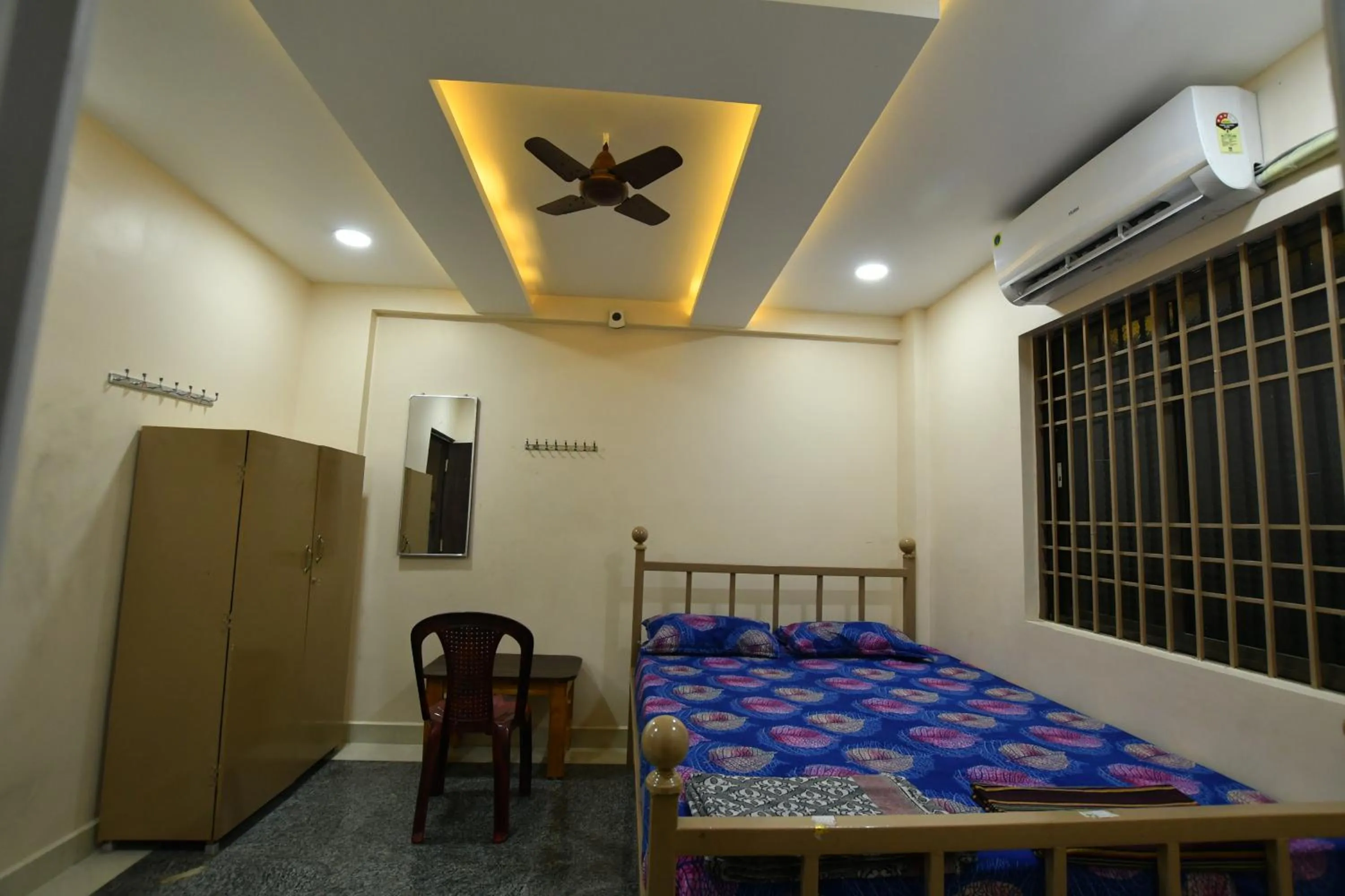 Bedroom, Bed in VIJAY BALAJI MAHAL A/C