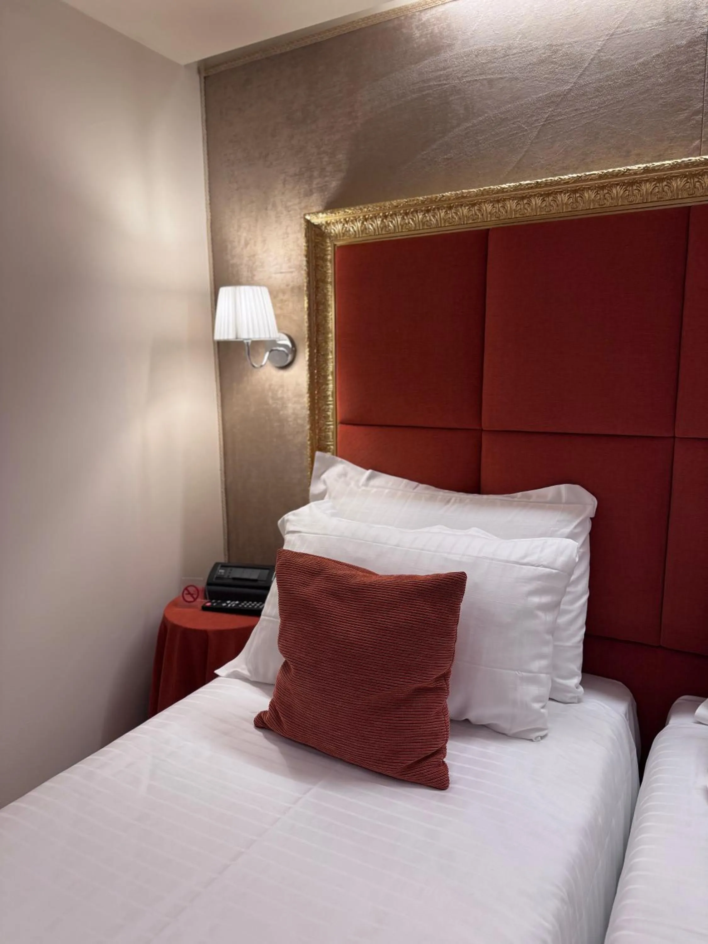 Bedroom, Bed in Ruzzini Palace Hotel