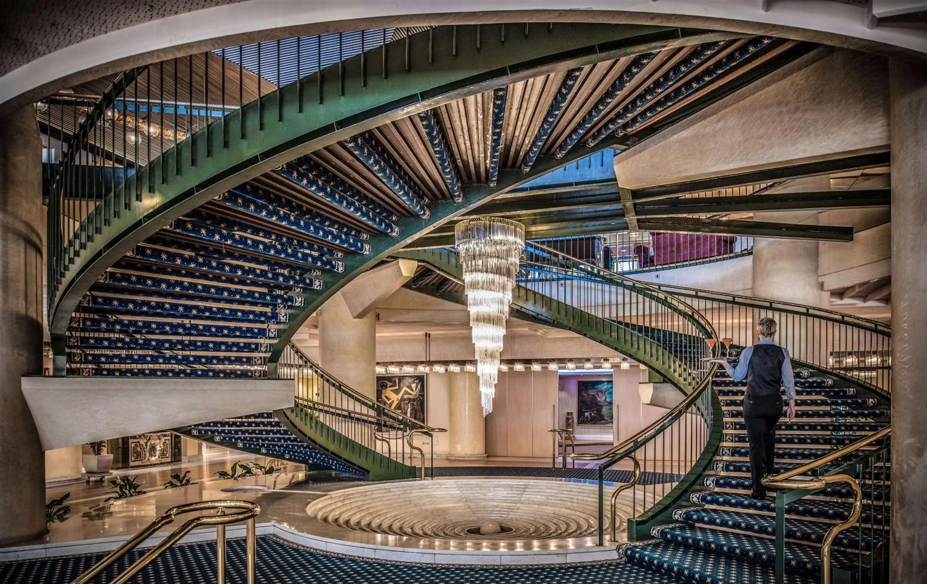 Lobby or reception in Rome Cavalieri, A Waldorf Astoria Hotel