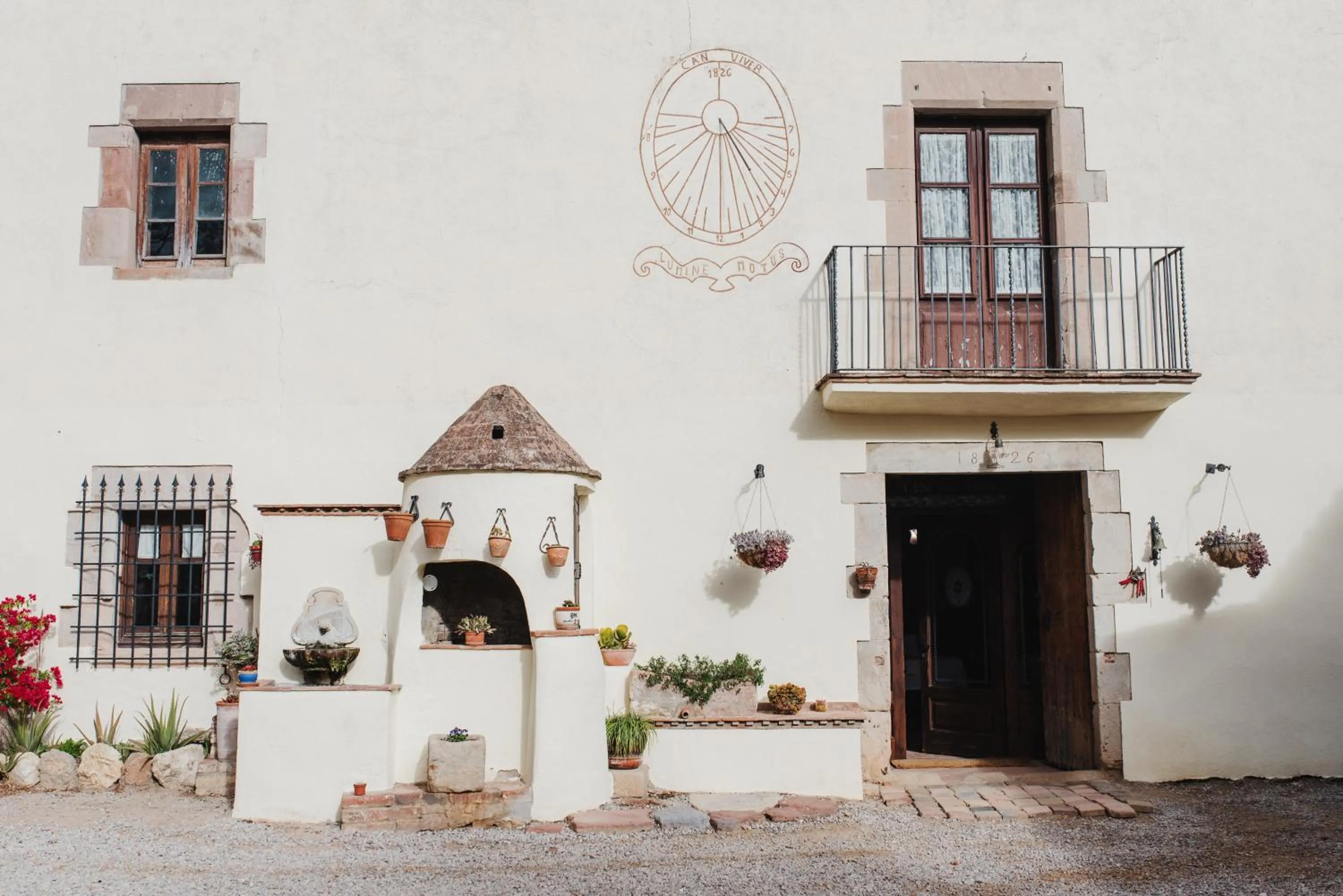 Property building in Masia Can Viver - Olive oil tourism B&B