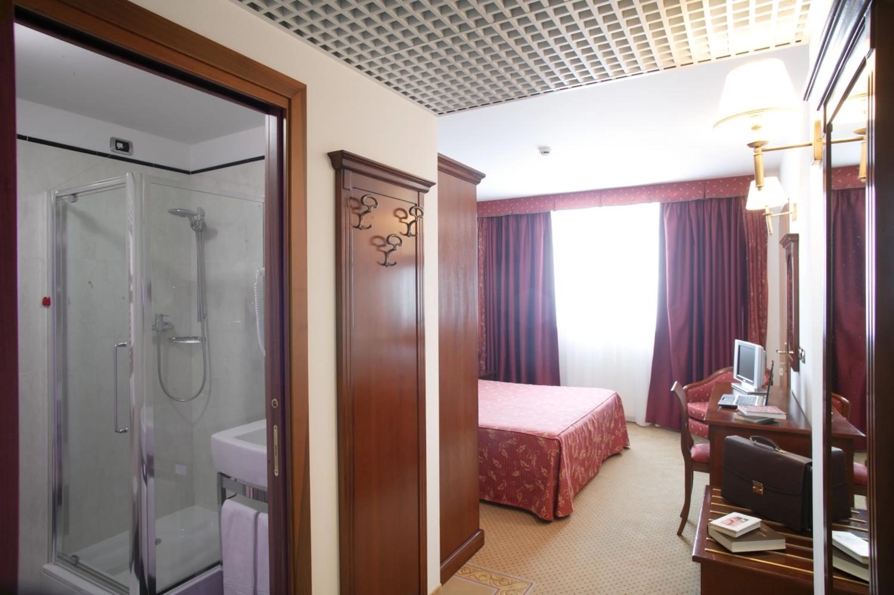 Photo of the whole room, Bed in Locanda al Castello Wellness Resort