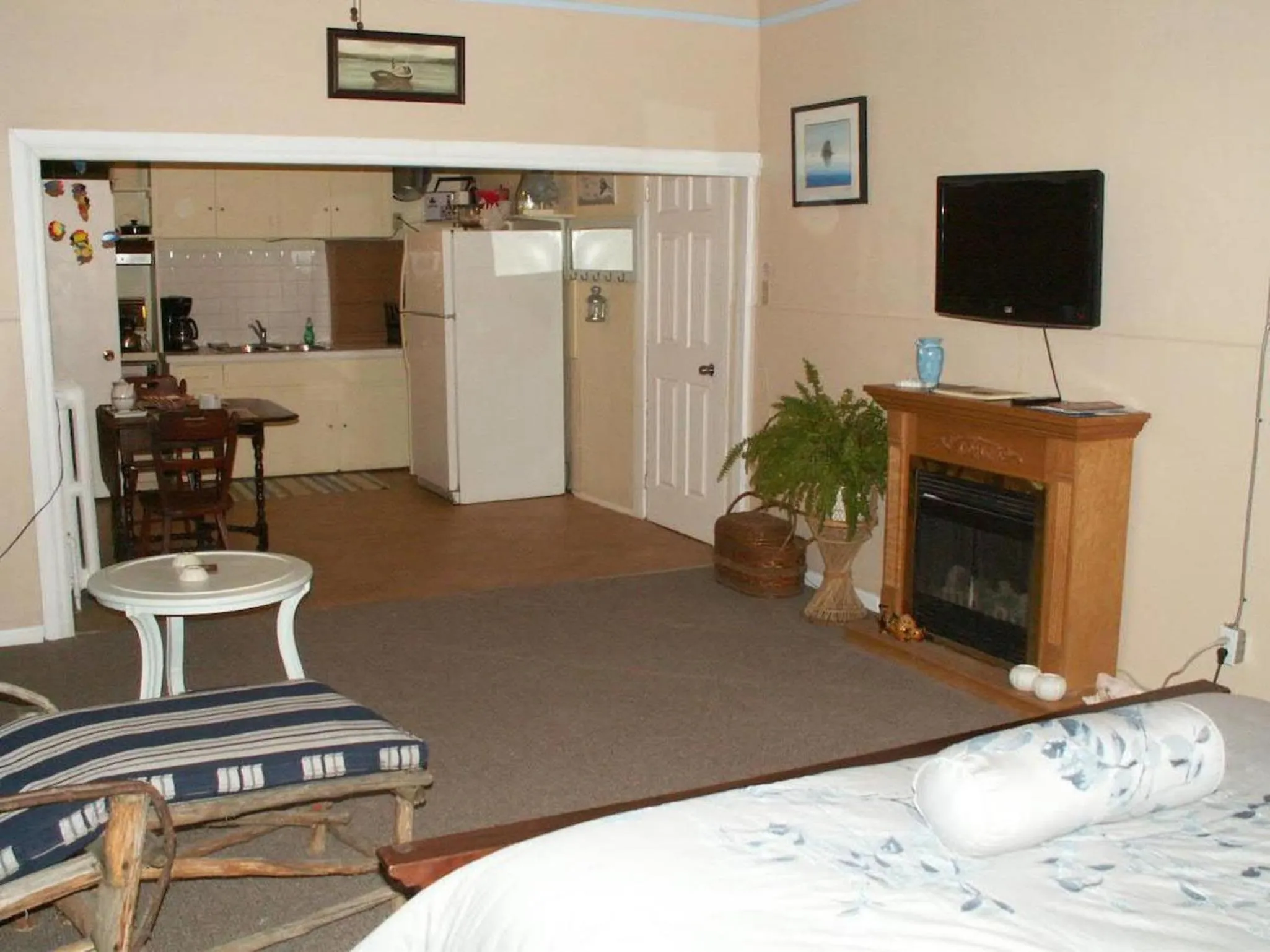 Studio in Canalside Restaurant & Inn