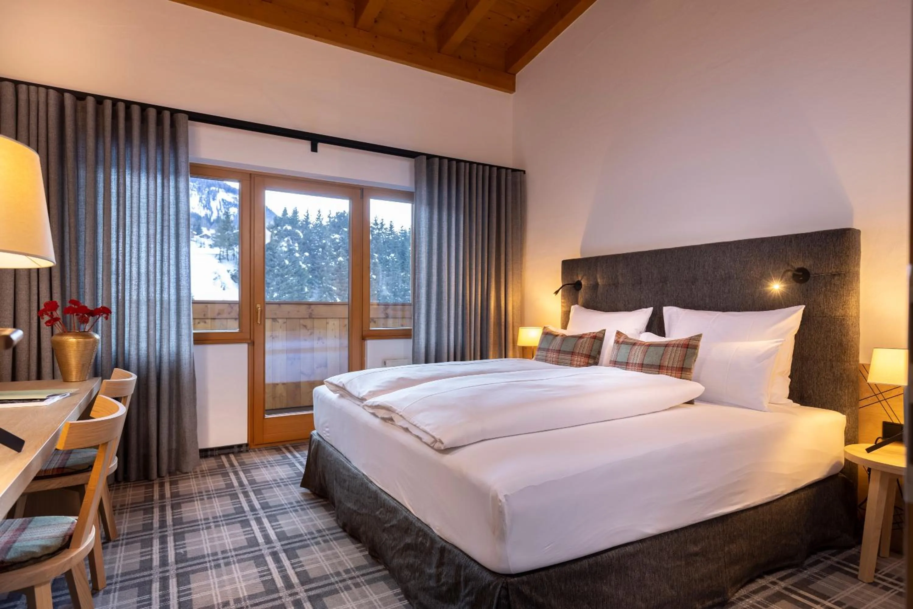 Bedroom, Bed in Defereggental Hotel & Resort