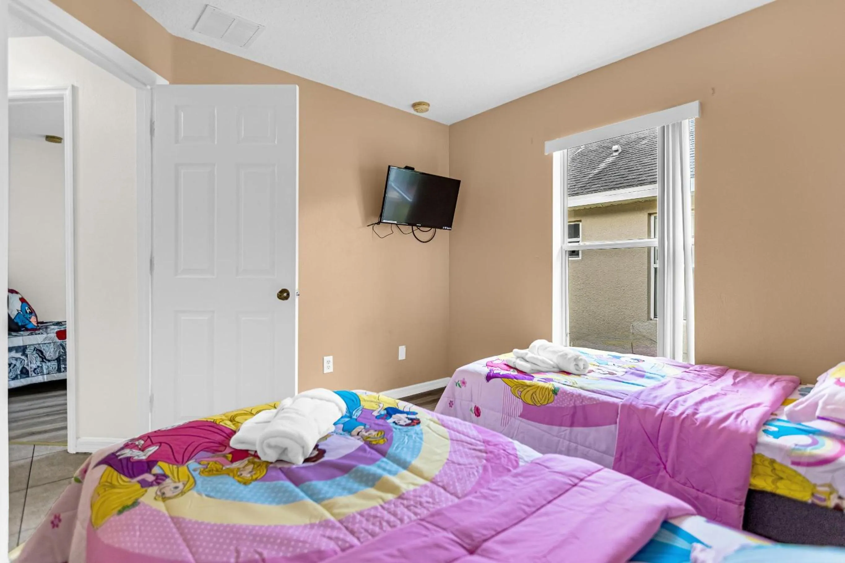 Bed in Disney Area 4BR Home with Heated Private Pool