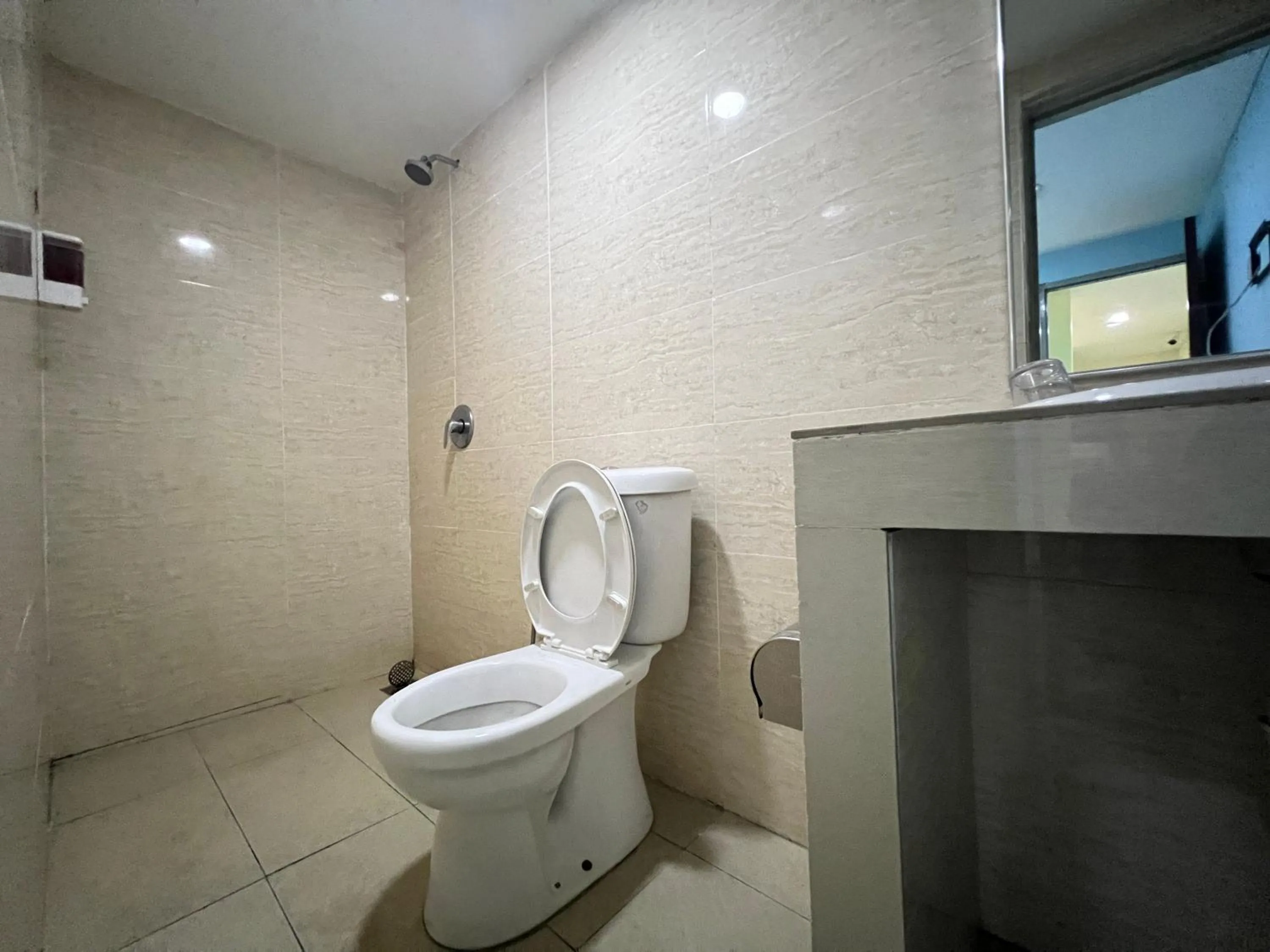 Bathroom in Stutong Point managed by SECOM